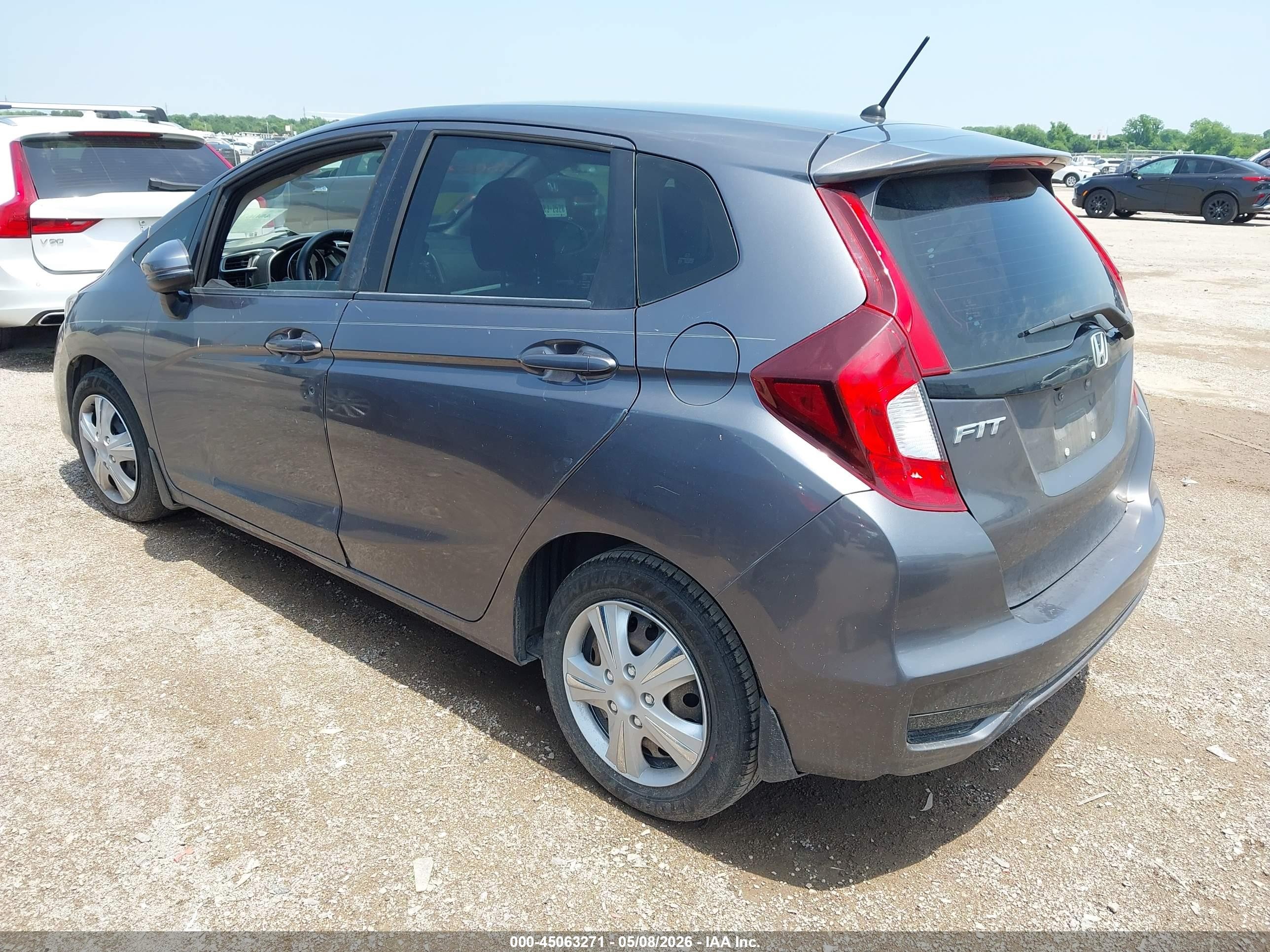 2019 Honda Fit Lx Серый vin: 3HGGK5H46KM713757