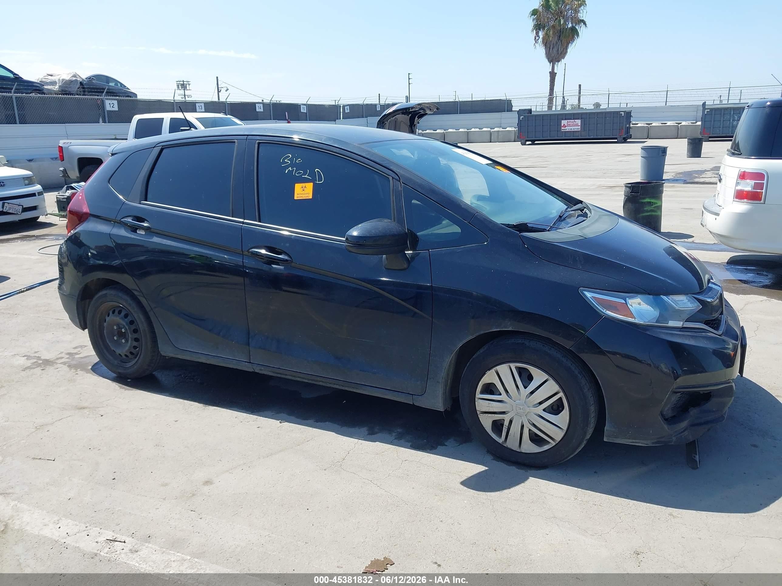 2019 Honda Fit Lx Black vin: 3HGGK5H48KM705501