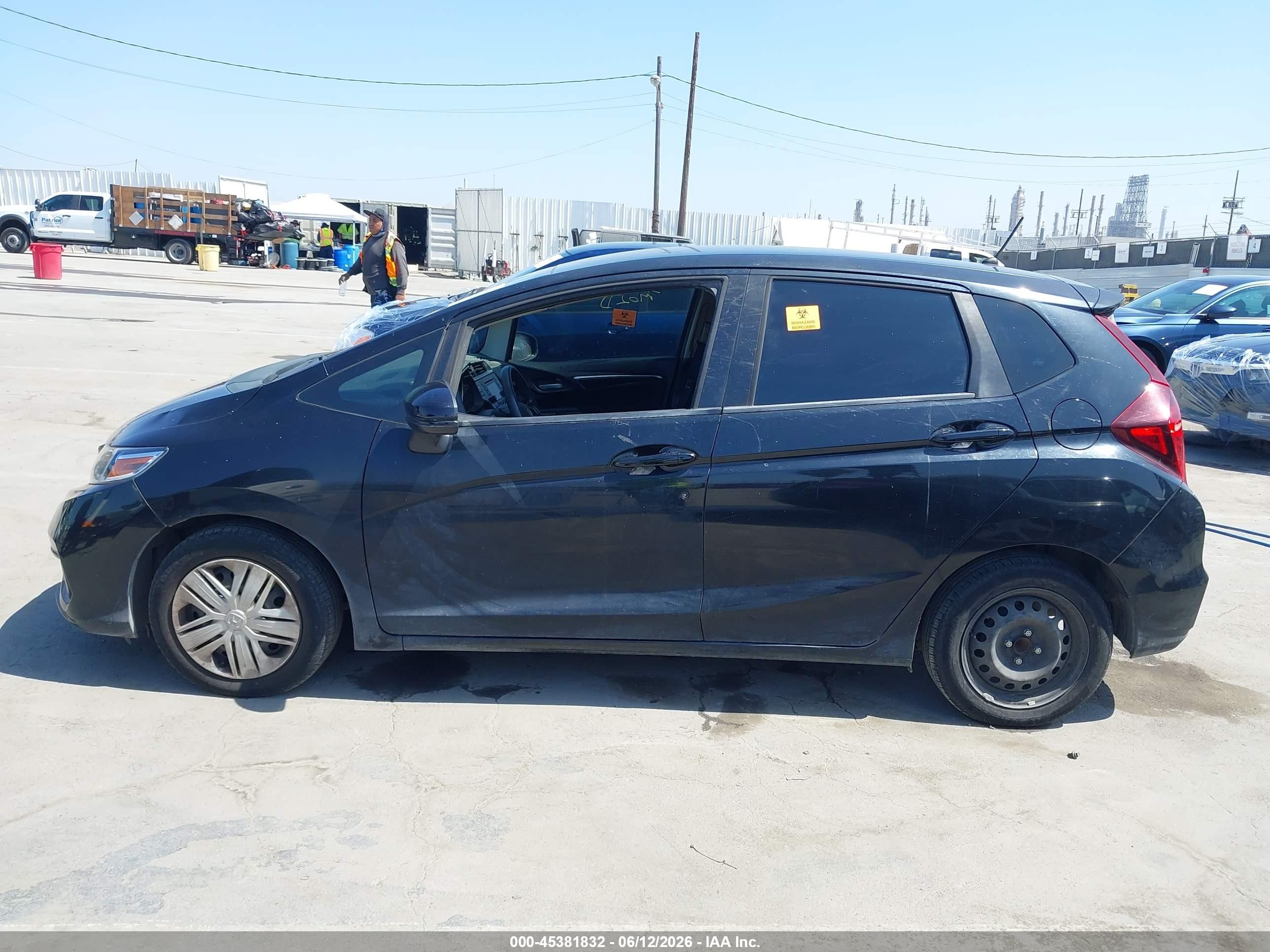 2019 Honda Fit Lx Black vin: 3HGGK5H48KM705501