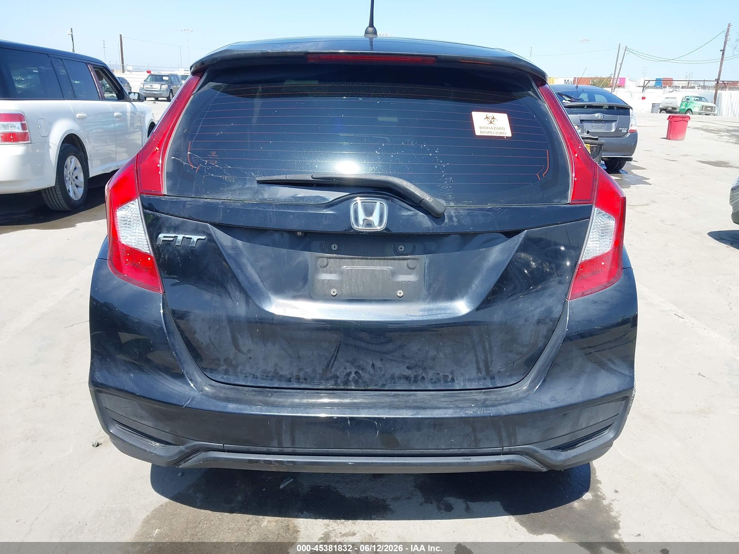 2019 Honda Fit Lx Black vin: 3HGGK5H48KM705501