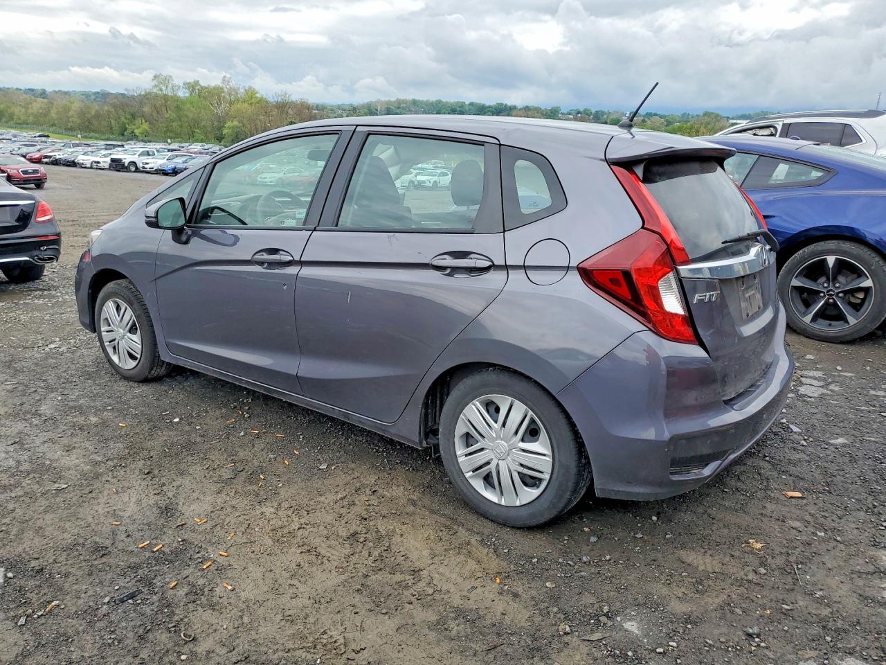 2020 Honda Fit Lx Silver vin: 3HGGK5H49LM723202