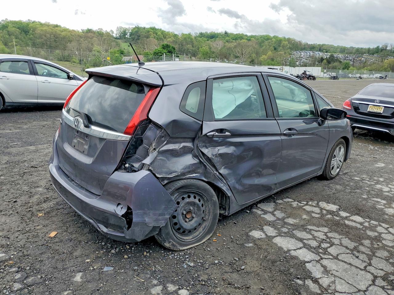 2020 Honda Fit Lx Silver vin: 3HGGK5H49LM723202