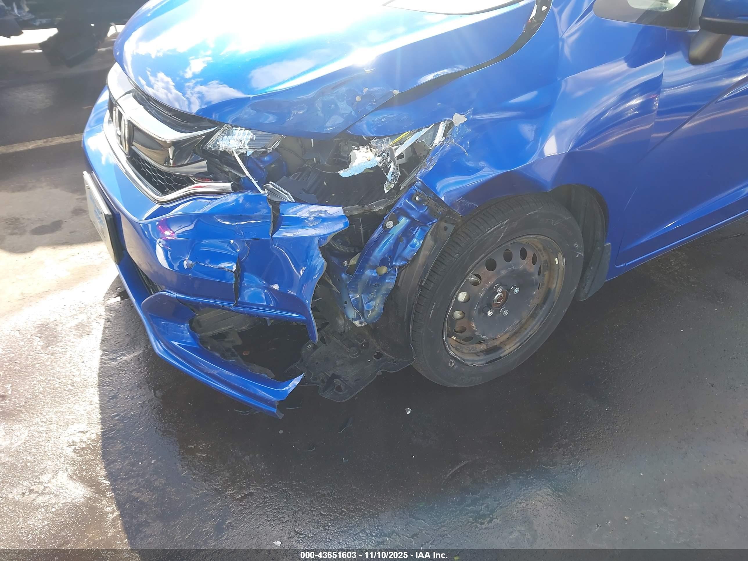 2020 Honda Fit Lx Blue vin: 3HGGK5H4XLM705064