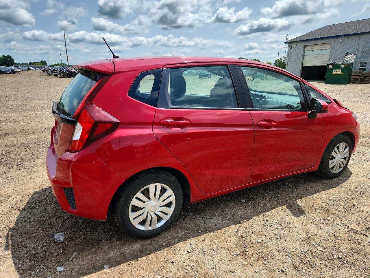 2015 Honda Fit Lx Red vin: 3HGGK5H50FM713574