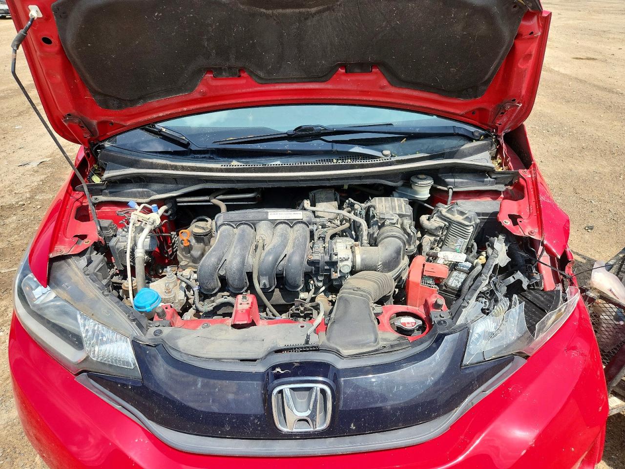 2015 Honda Fit Lx Red vin: 3HGGK5H50FM713574
