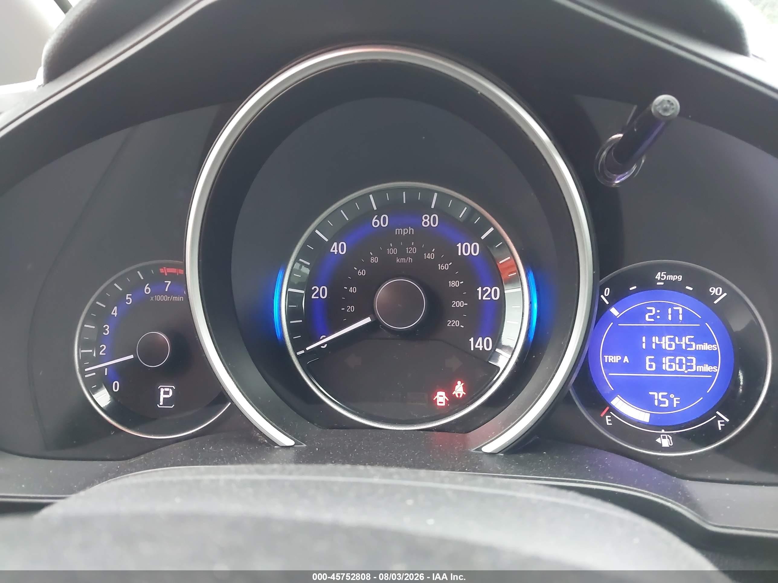 2015 Honda Fit Lx Silver vin: 3HGGK5H50FM754013