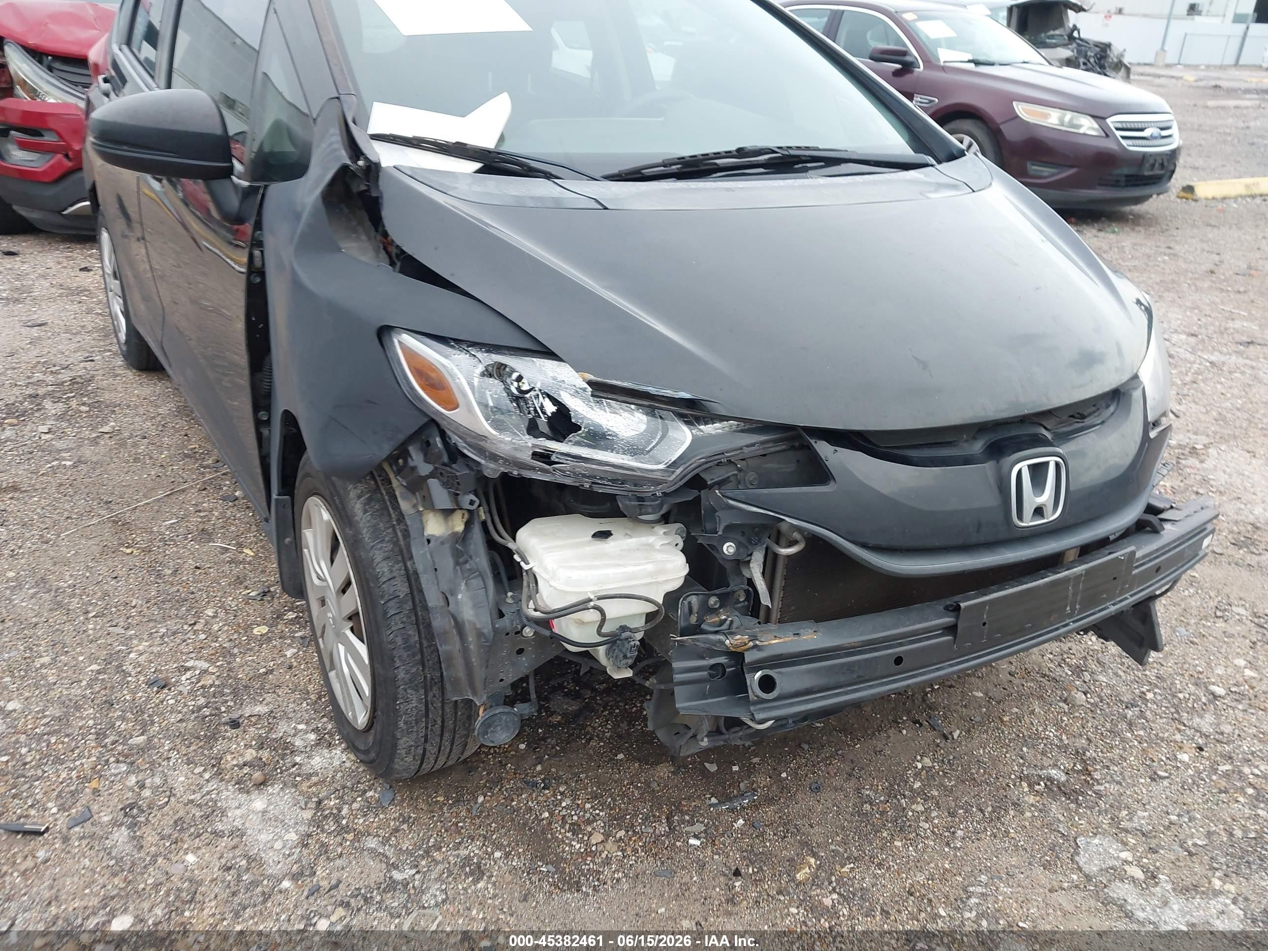 2015 Honda Fit Lx Black vin: 3HGGK5H50FM769286