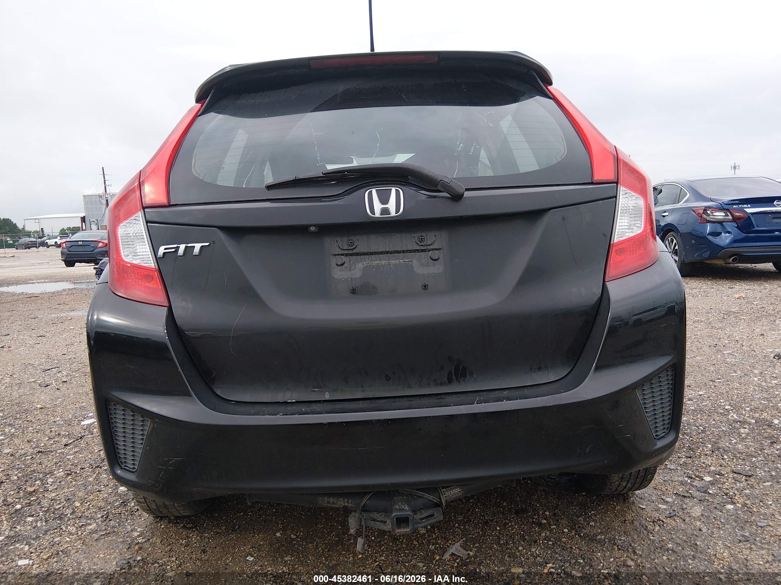 2015 Honda Fit Lx Black vin: 3HGGK5H50FM769286
