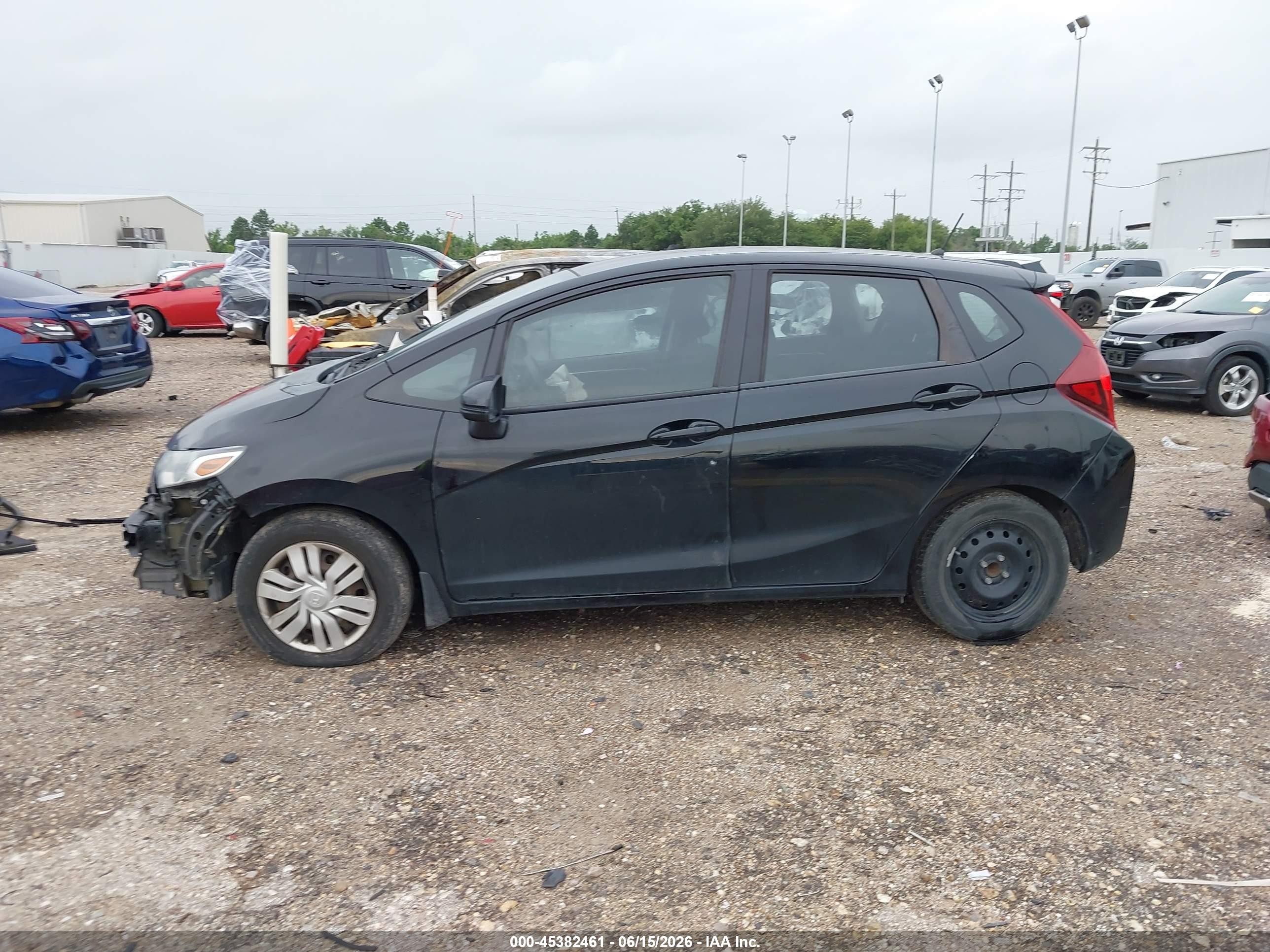 2015 Honda Fit Lx Black vin: 3HGGK5H50FM769286