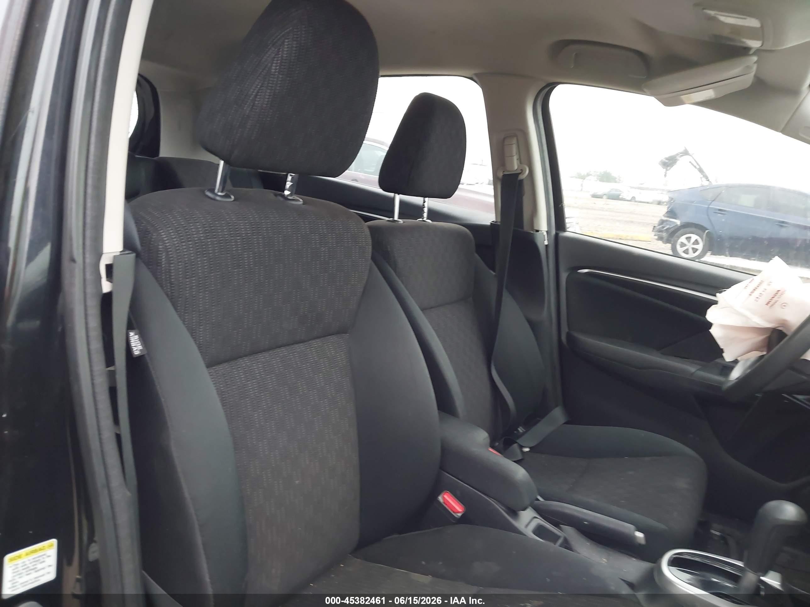 2015 Honda Fit Lx Black vin: 3HGGK5H50FM769286