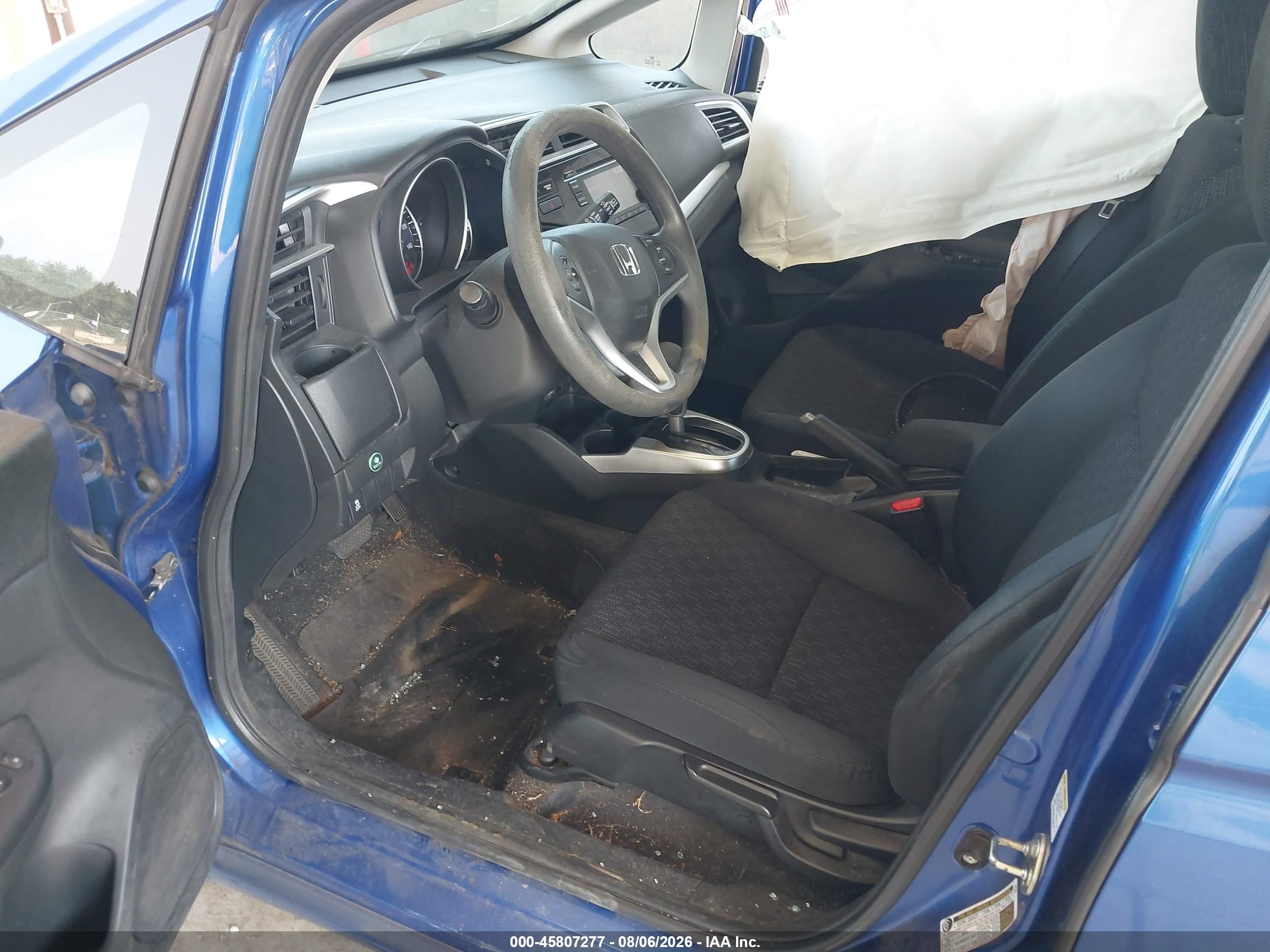 2015 Honda Fit Lx Blue vin: 3HGGK5H50FM779221