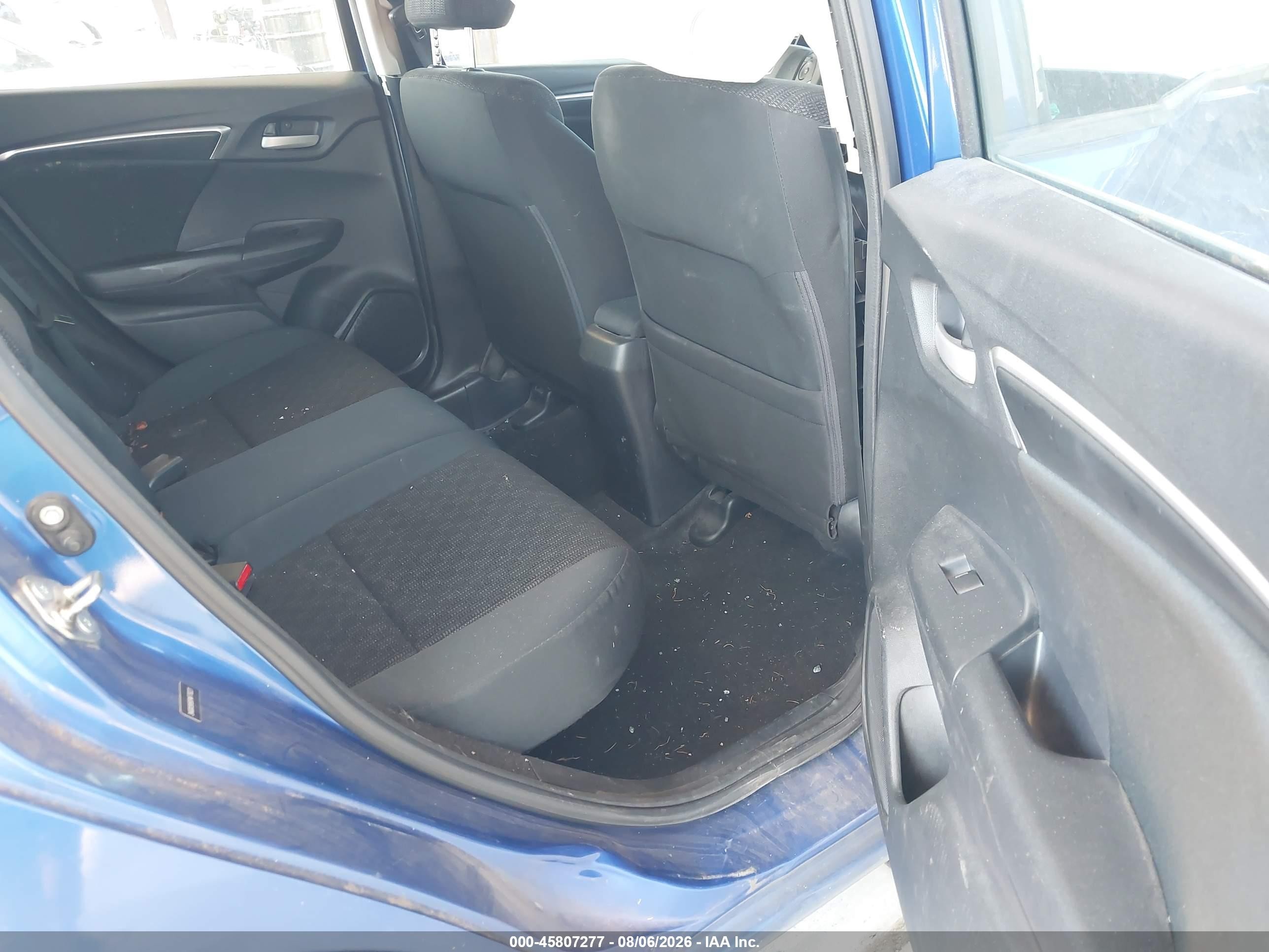 2015 Honda Fit Lx Blue vin: 3HGGK5H50FM779221