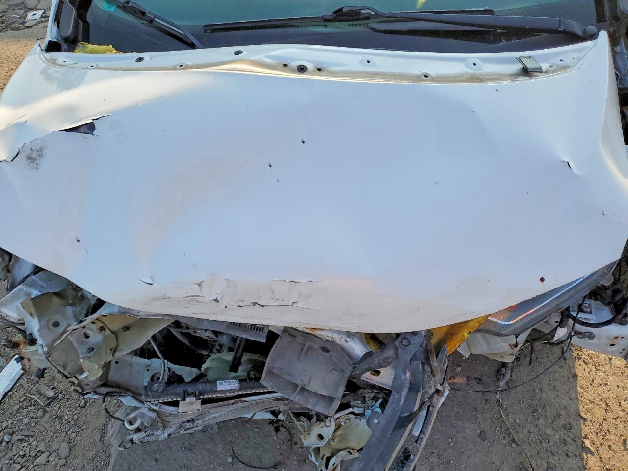 2017 Honda Fit Lx White vin: 3HGGK5H50HM704067