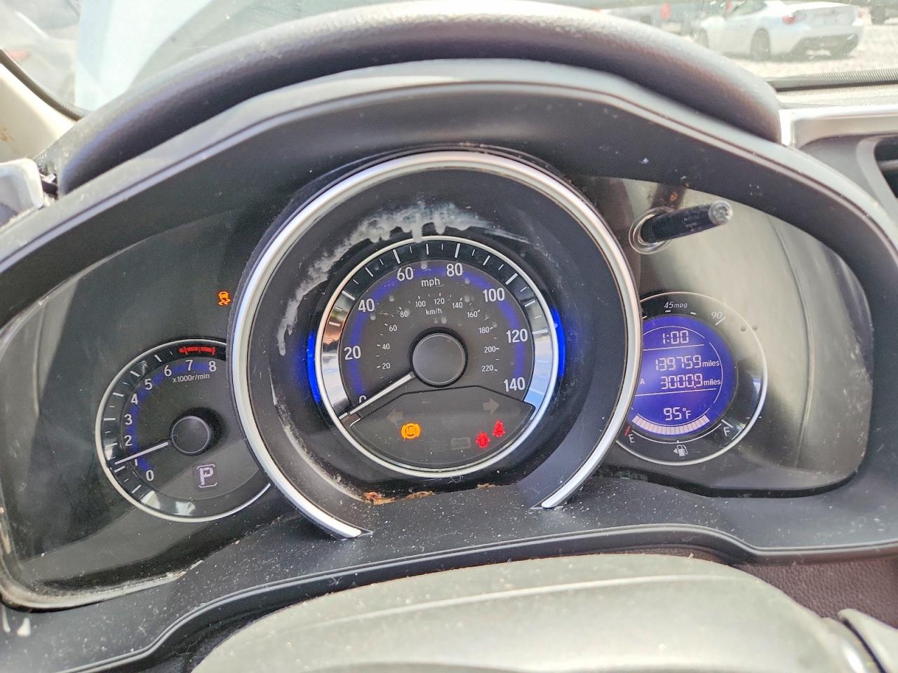 2015 Honda Fit Lx Silver vin: 3HGGK5H51FM717326