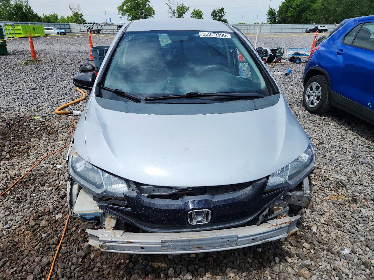 2015 Honda Fit Lx Silver vin: 3HGGK5H51FM717326