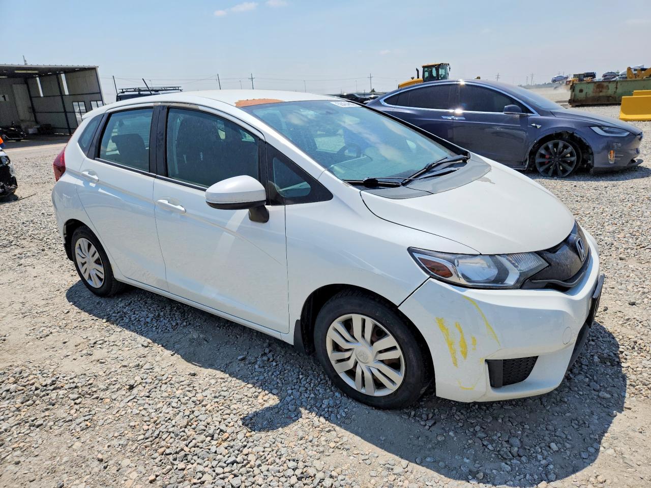 2015 Honda Fit Lx White vin: 3HGGK5H51FM722302