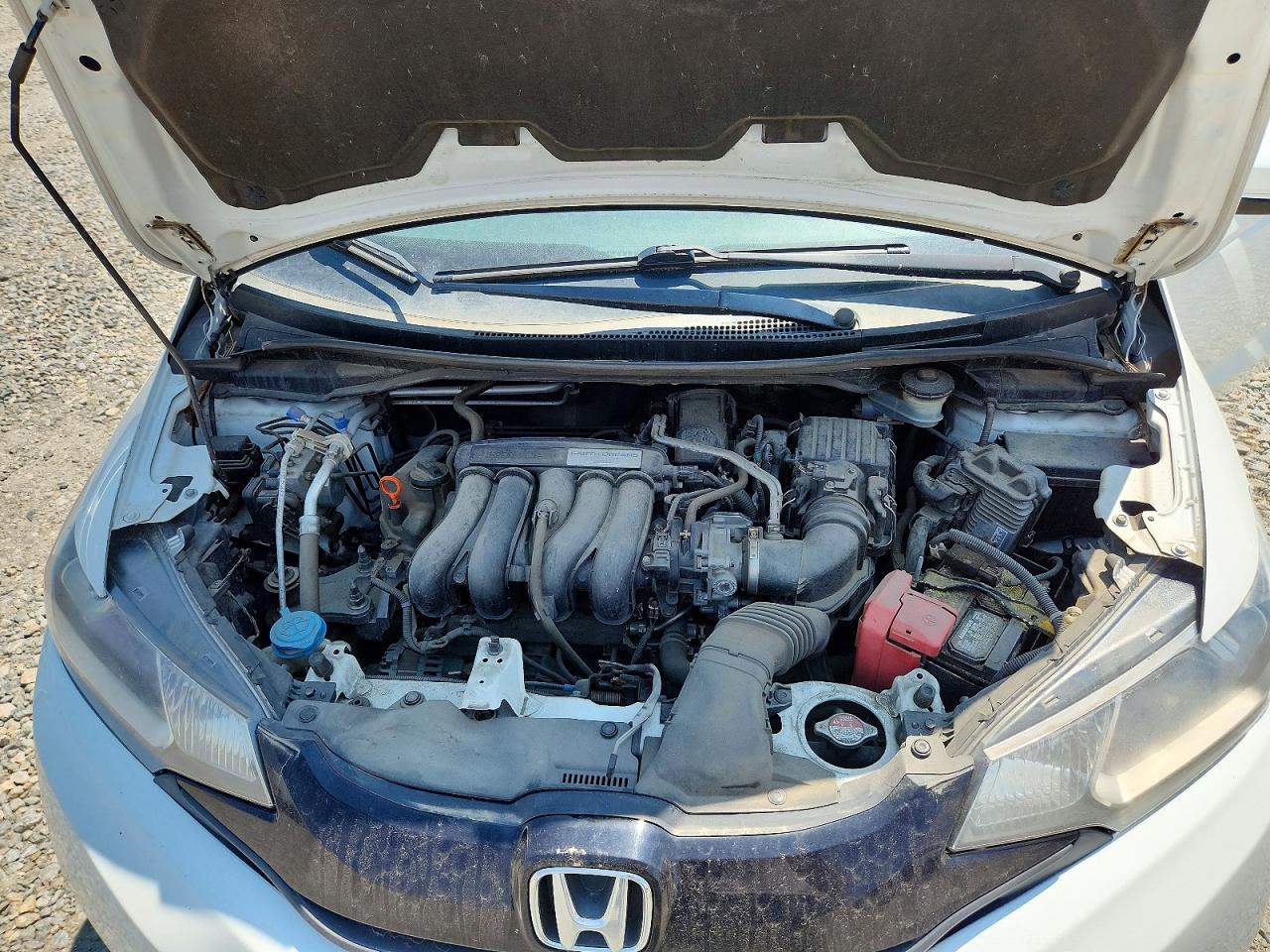 2015 Honda Fit Lx White vin: 3HGGK5H51FM722302
