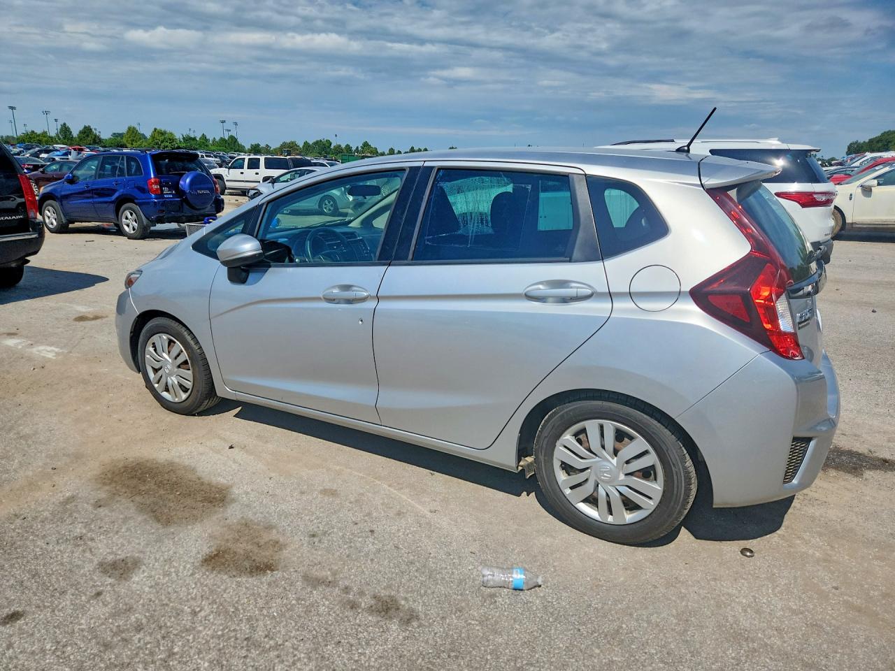 2015 Honda Fit Lx Silver vin: 3HGGK5H51FM735017