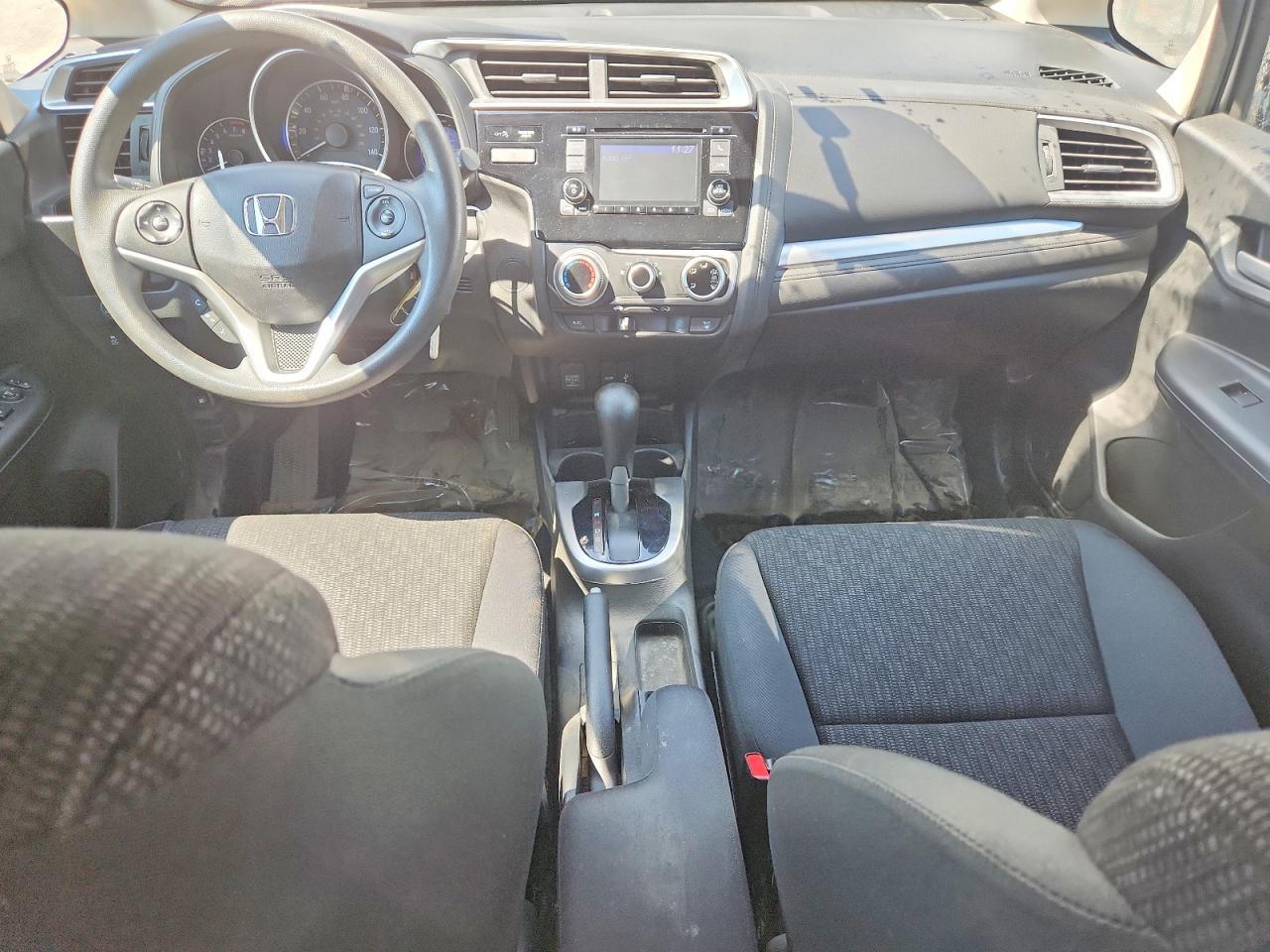 2015 Honda Fit Lx Silver vin: 3HGGK5H51FM735017