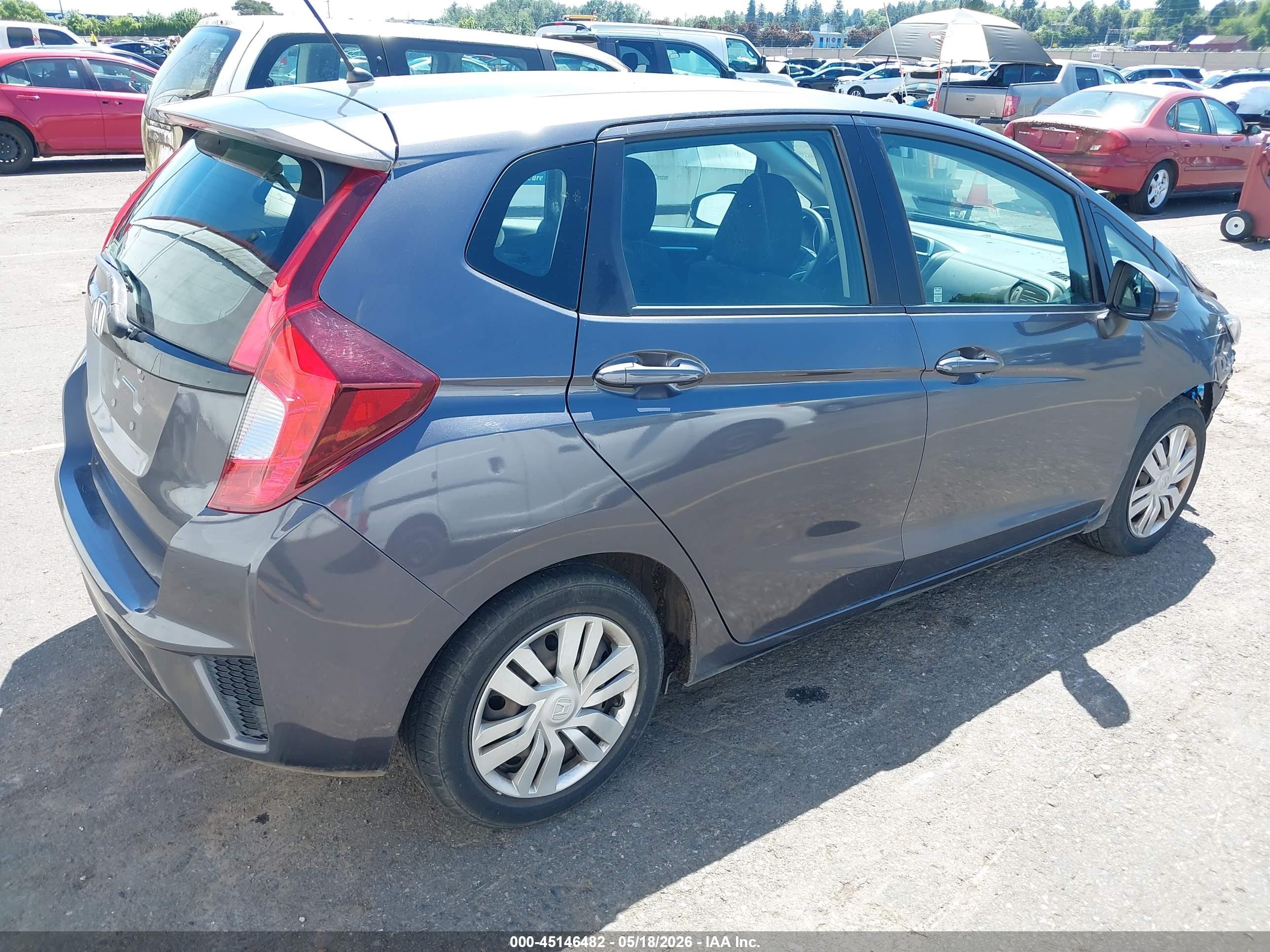 2015 Honda Fit Lx Серый vin: 3HGGK5H51FM740086