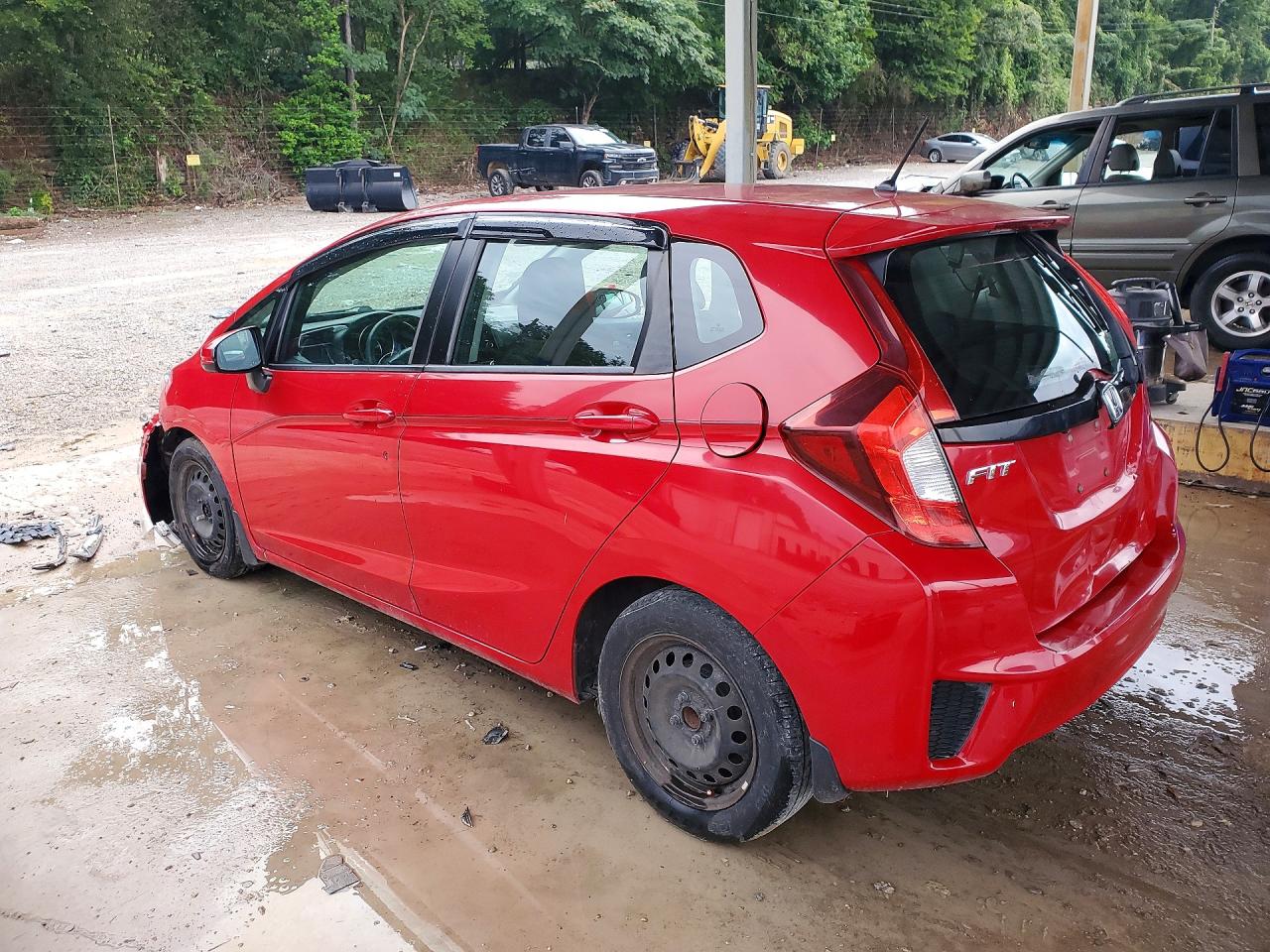 2015 Honda Fit Lx Red vin: 3HGGK5H51FM769541
