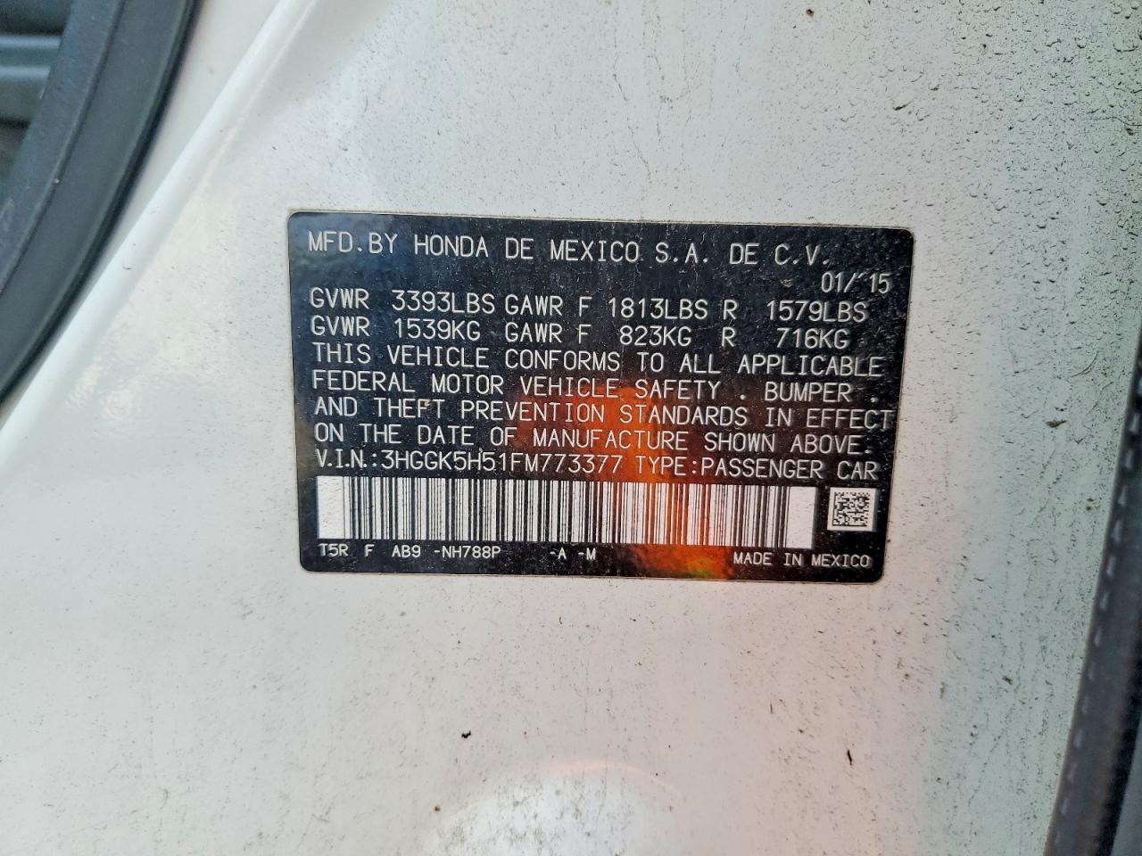 2015 Honda Fit Lx White vin: 3HGGK5H51FM773377
