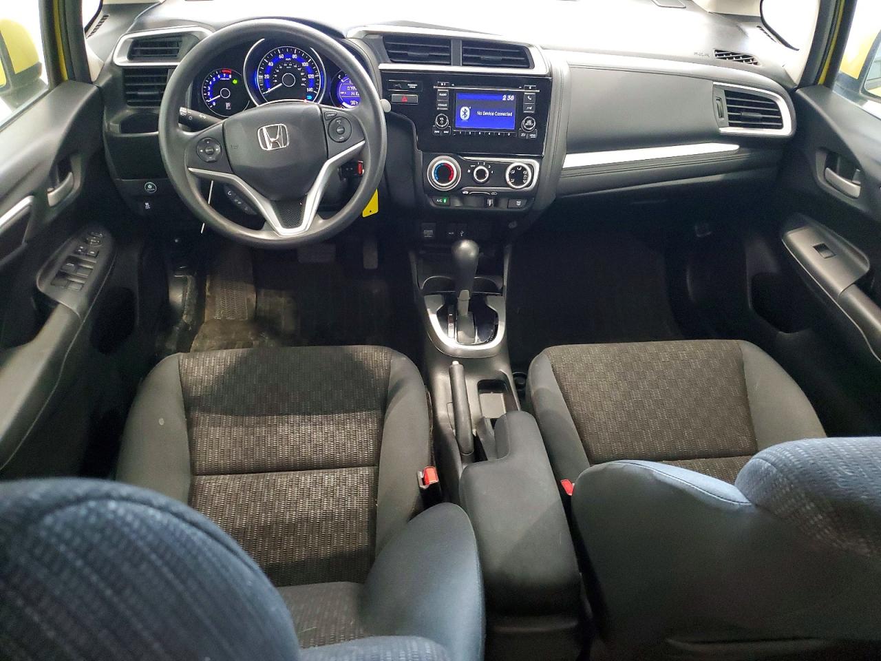 2015 Honda Fit Lx Yellow vin: 3HGGK5H51FM775386