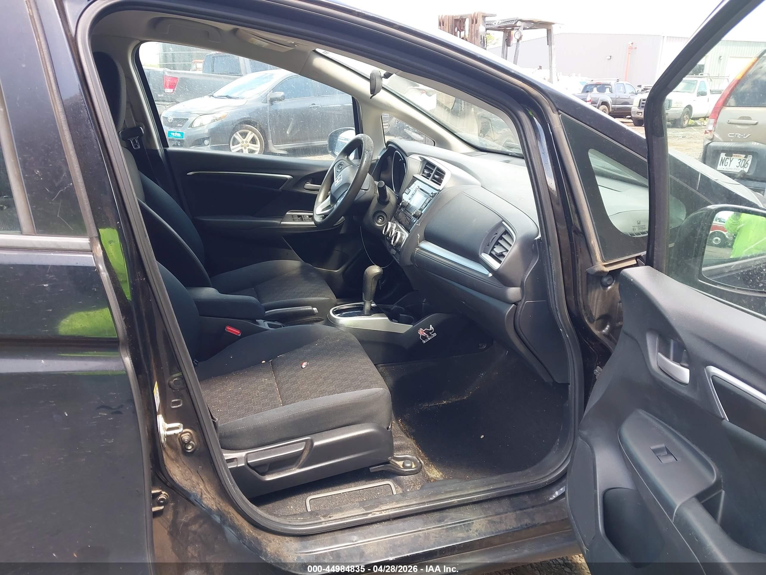 2015 Honda Fit Lx Black vin: 3HGGK5H51FM777929