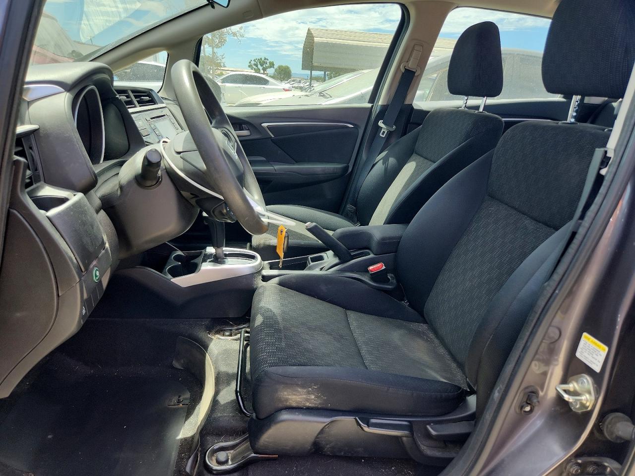 2015 Honda Fit Lx Серый vin: 3HGGK5H51FM784900