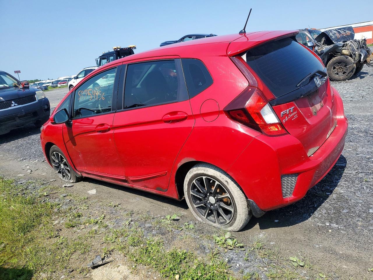 2015 Honda Fit Lx Red vin: 3HGGK5H52FM102123