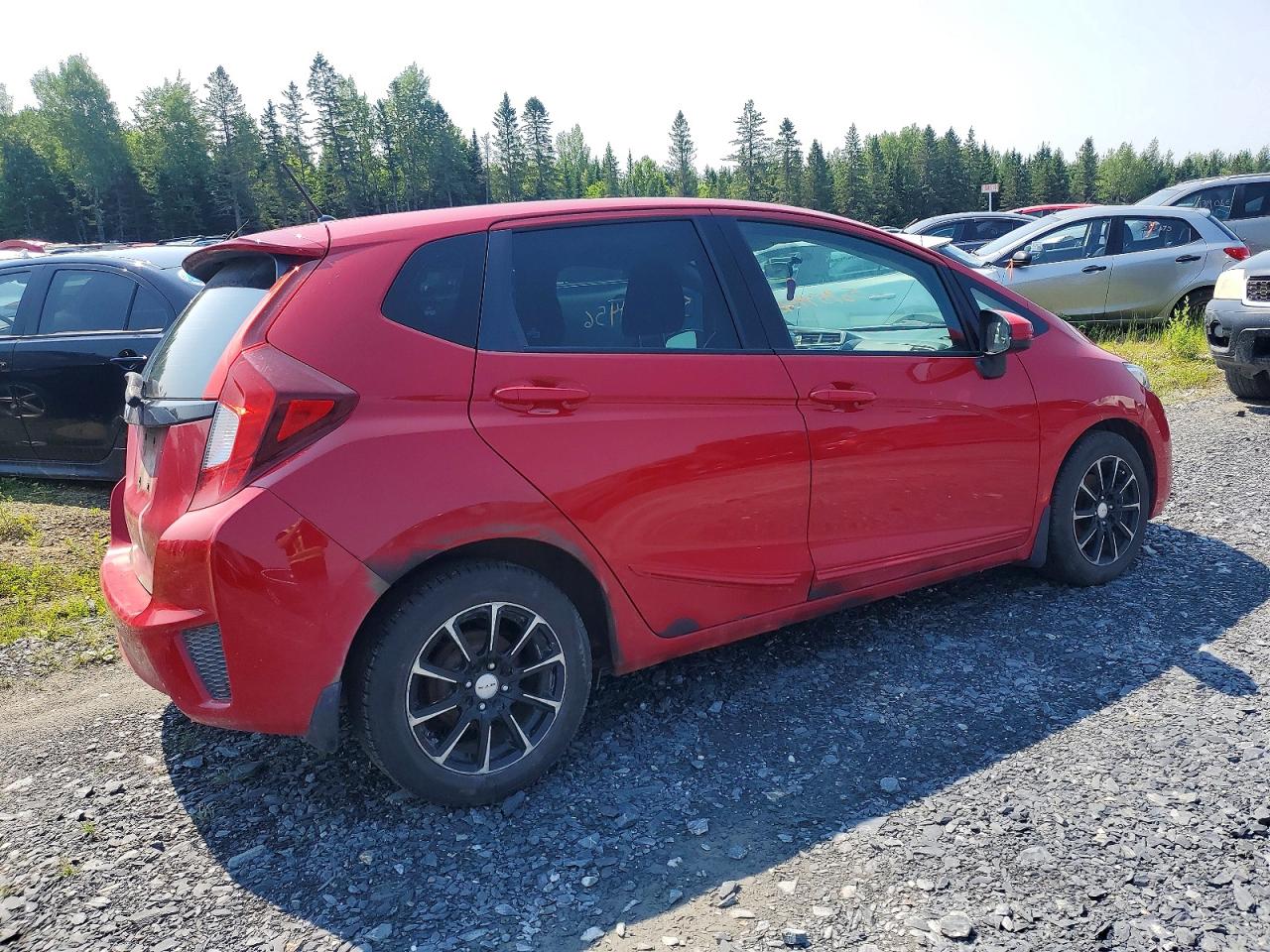 2015 Honda Fit Lx Red vin: 3HGGK5H52FM102123