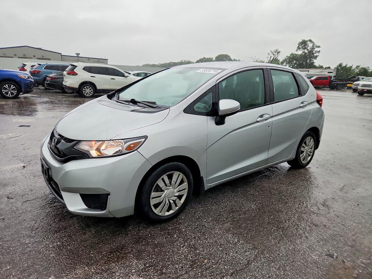 2015 Honda Fit Lx Silver vin: 3HGGK5H52FM714659