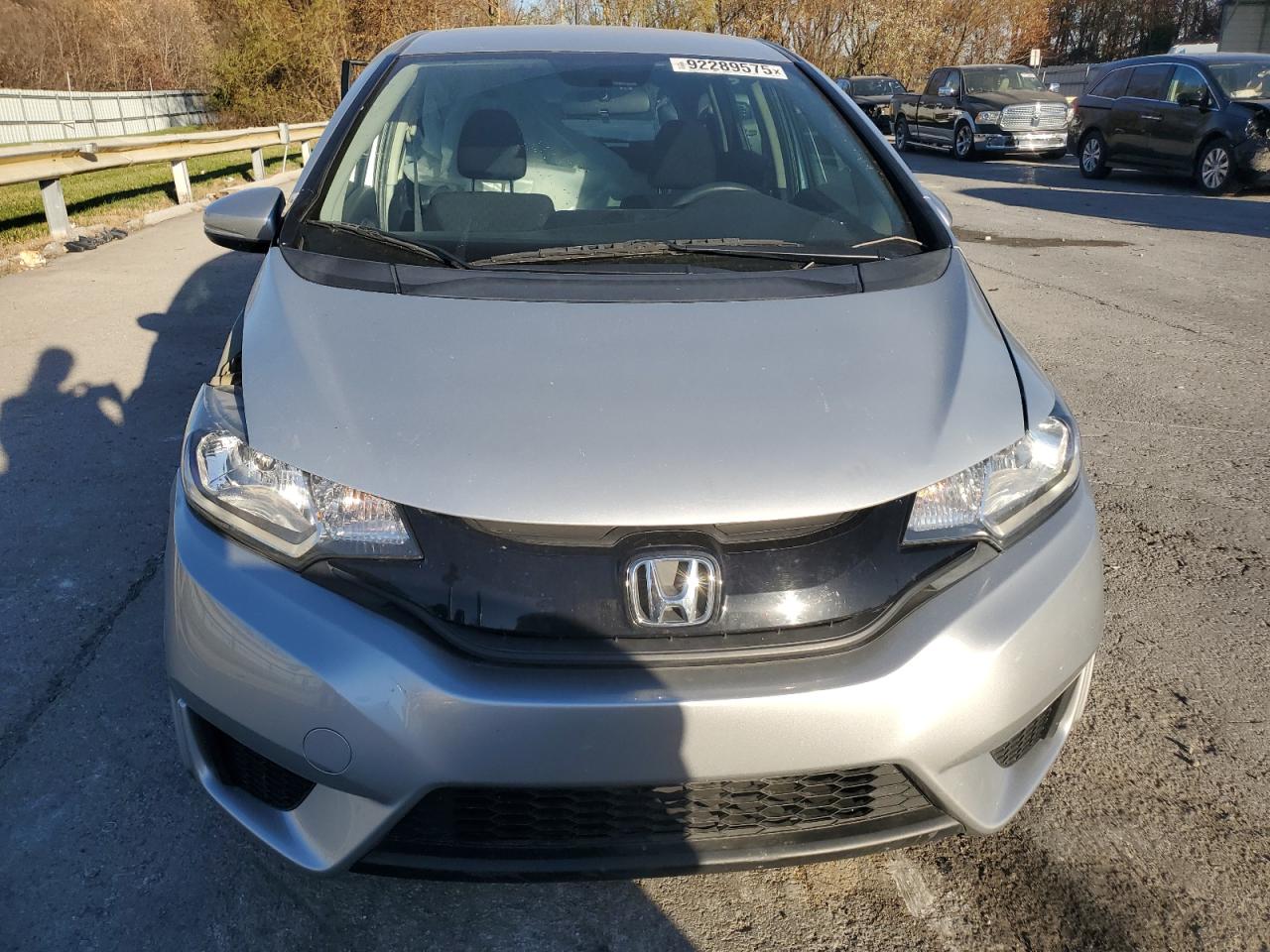 2015 Honda Fit Lx Silver vin: 3HGGK5H52FM768365