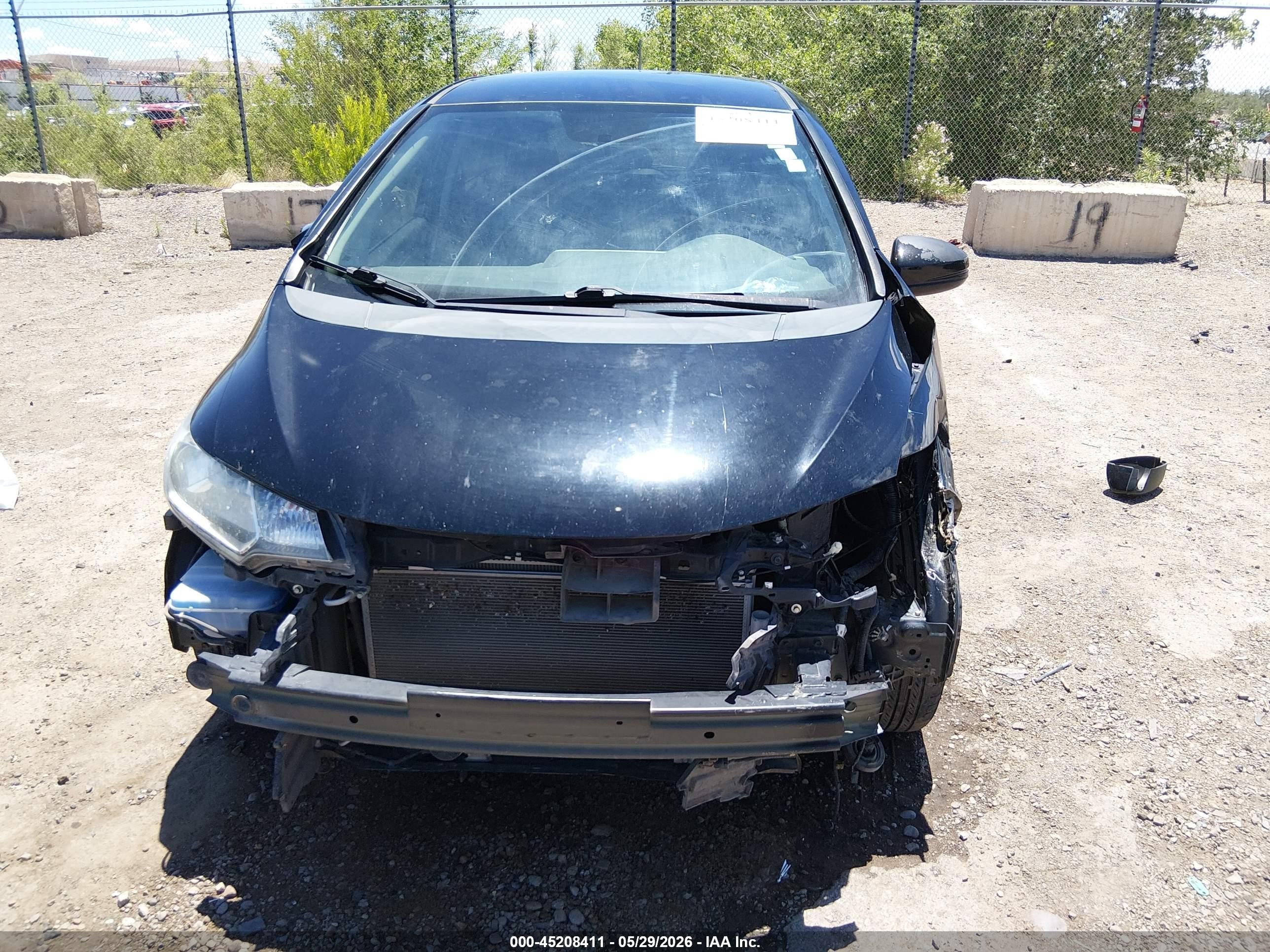 2015 Honda Fit Lx Black vin: 3HGGK5H52FM769029