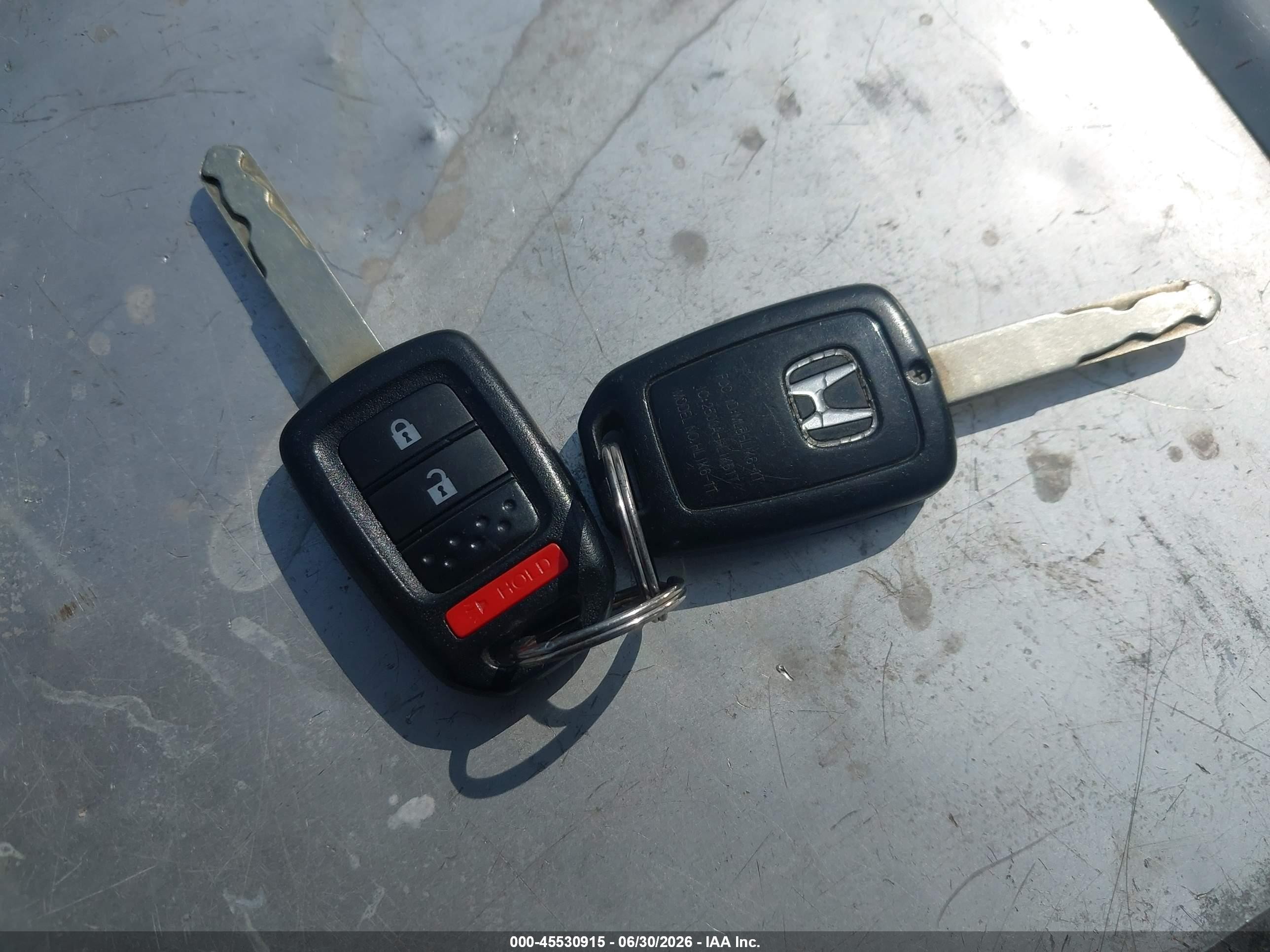 2015 Honda Fit Lx White vin: 3HGGK5H52FM786588