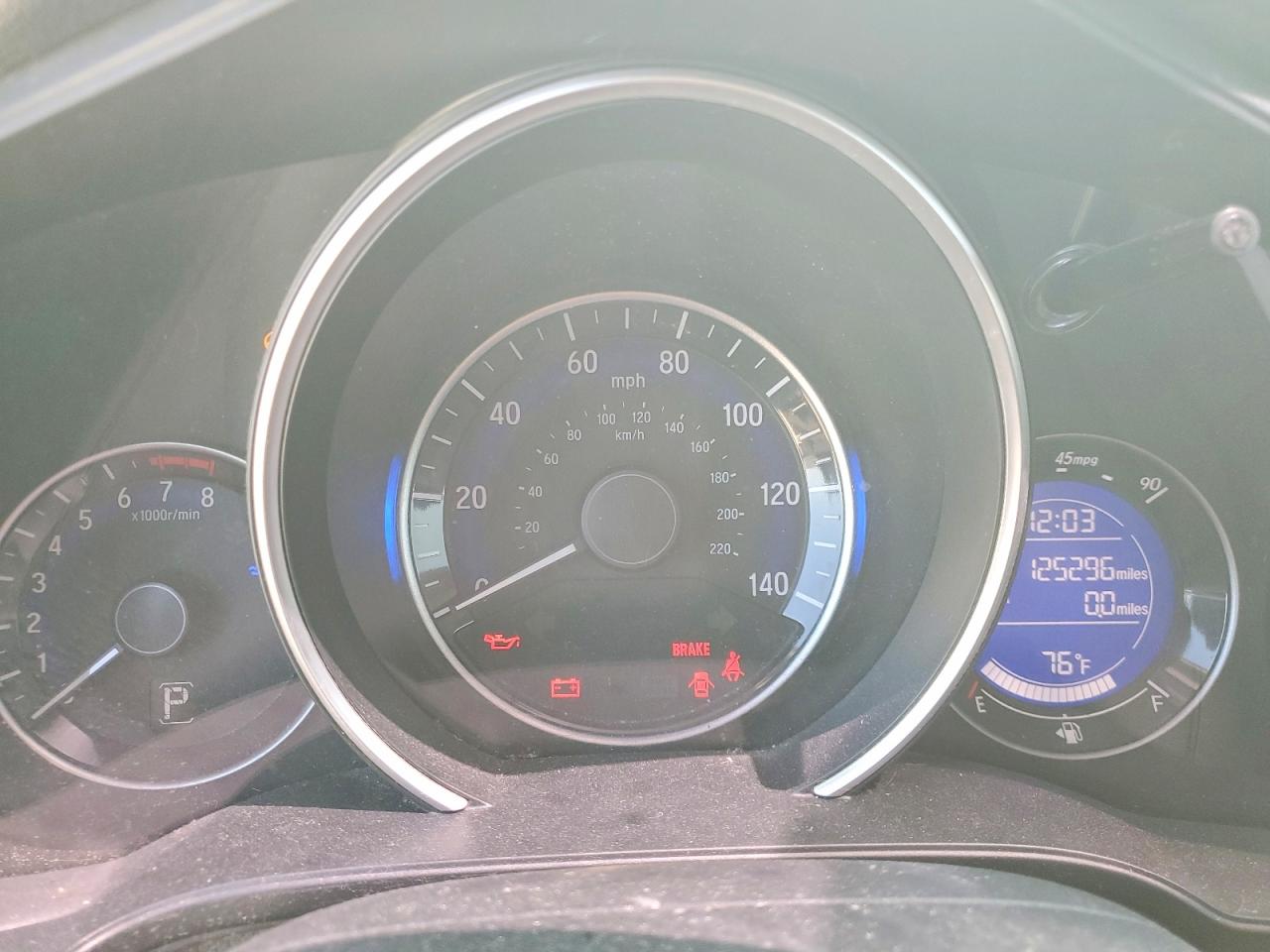 2015 Honda Fit Lx Silver vin: 3HGGK5H53FM764678