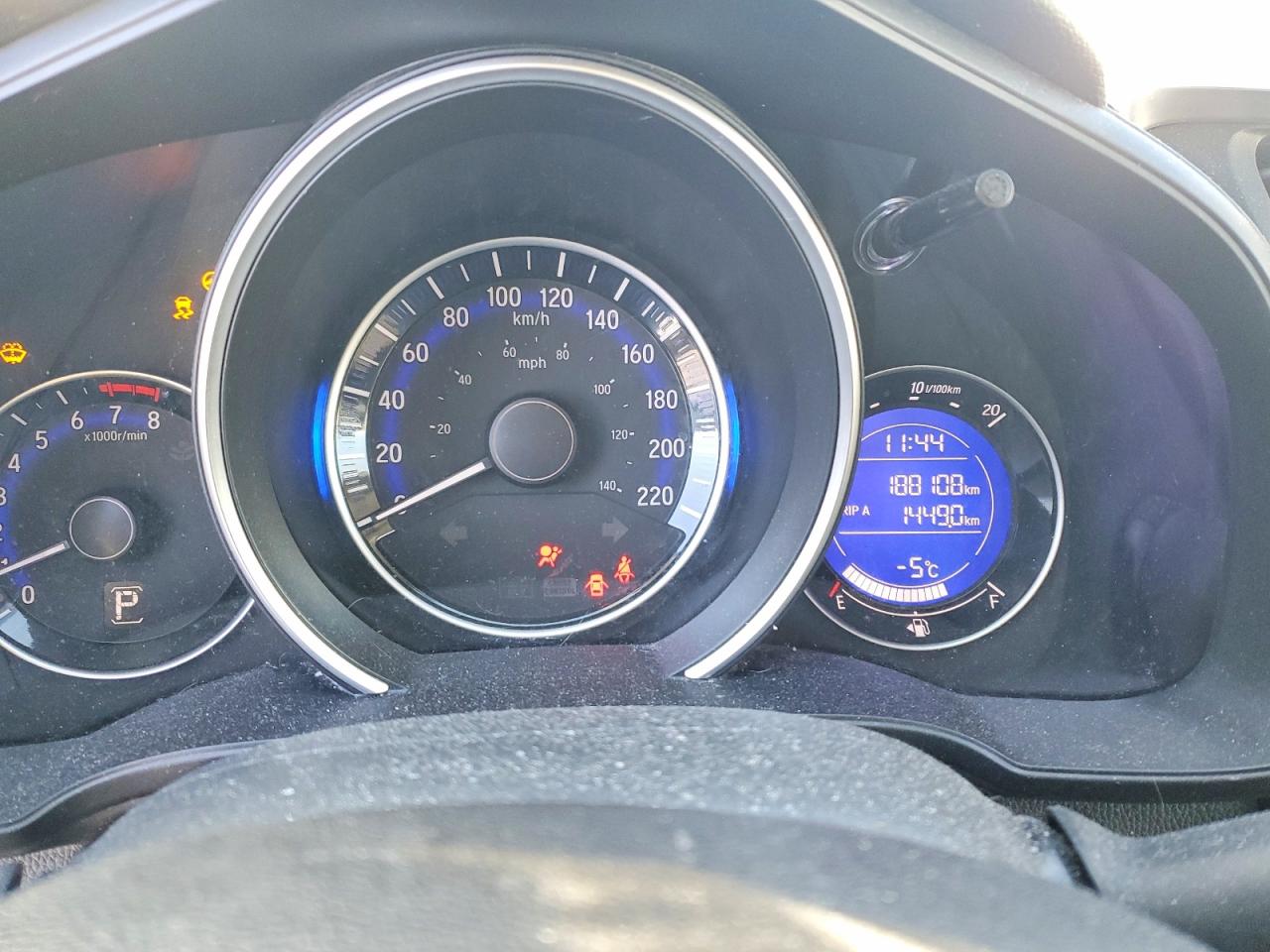 2015 Honda Fit Lx Черный vin: 3HGGK5H54FM106383