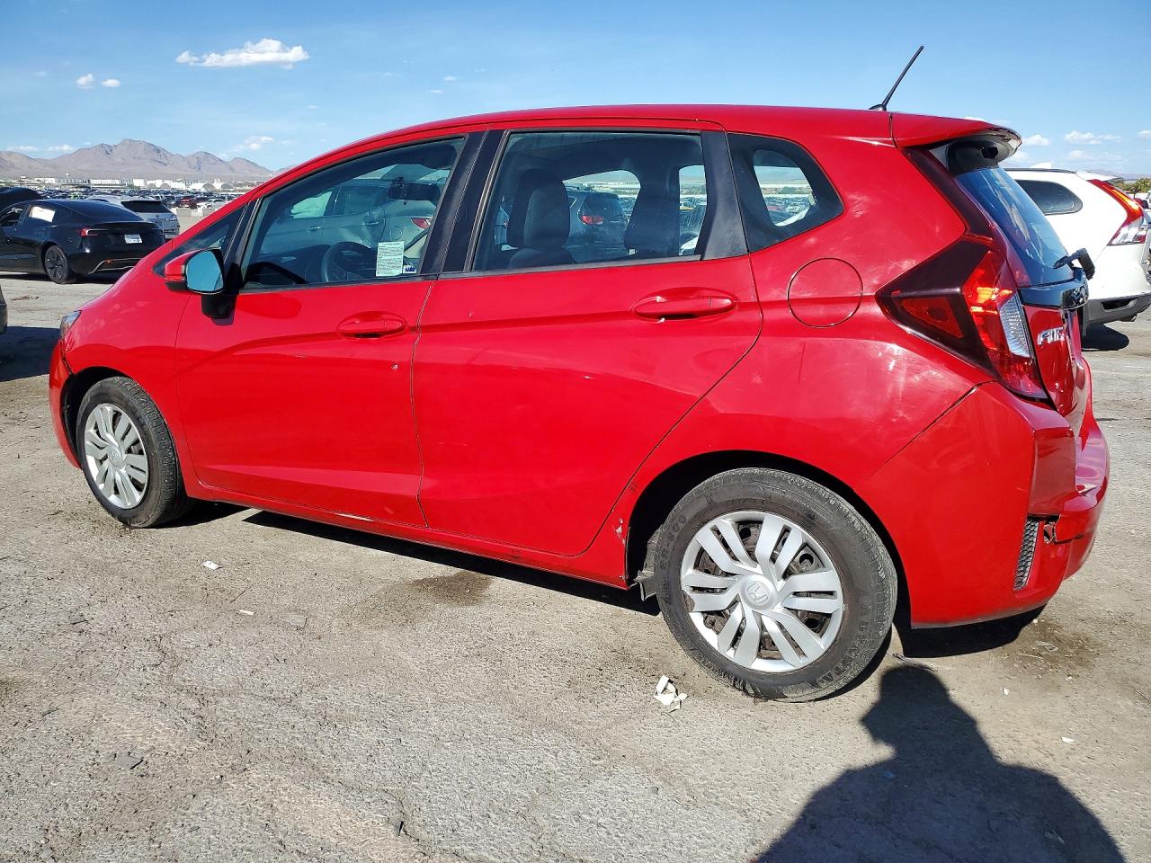 2015 Honda Fit Lx Red vin: 3HGGK5H54FM723668