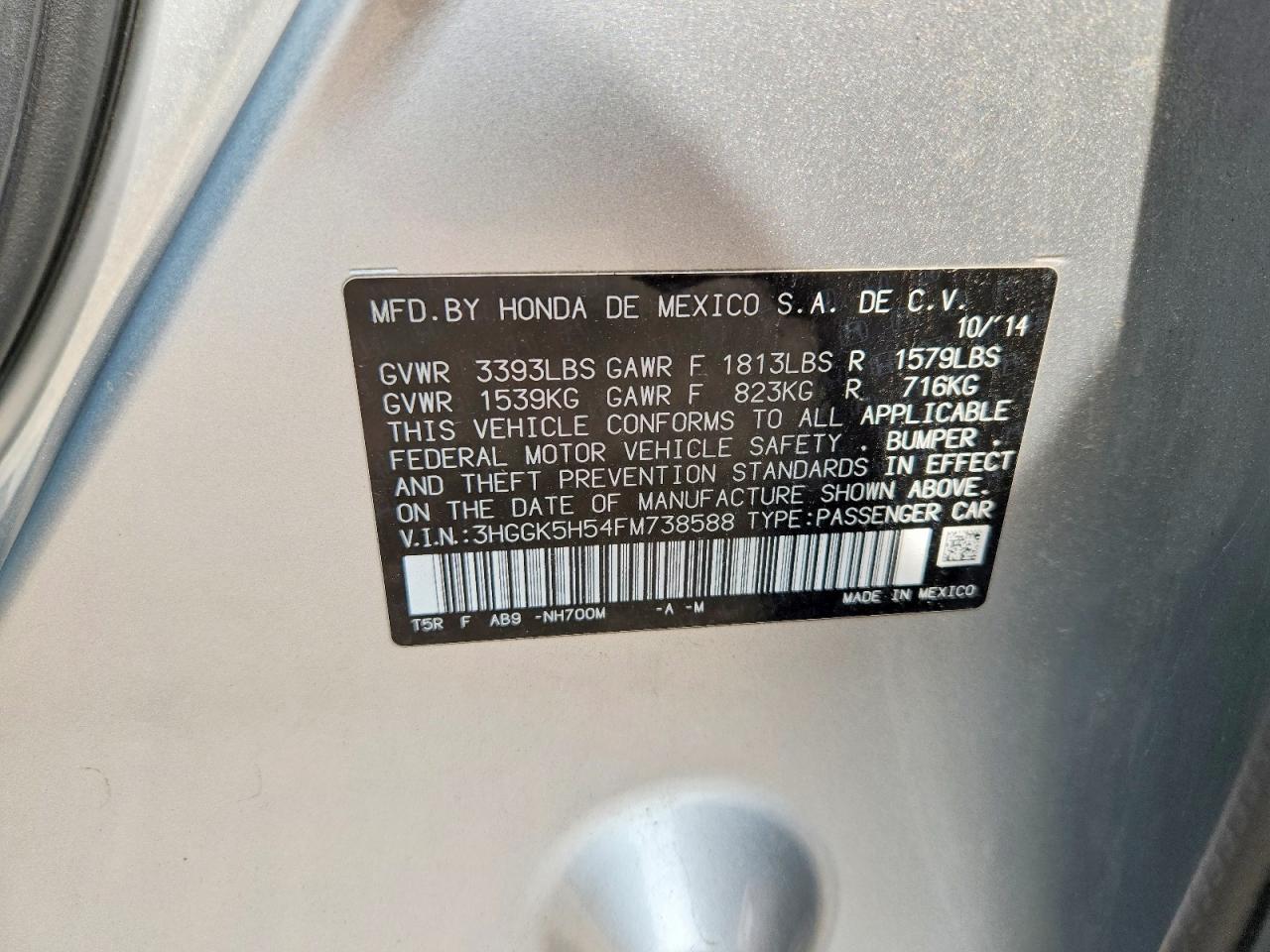 2015 Honda Fit Lx Silver vin: 3HGGK5H54FM738588
