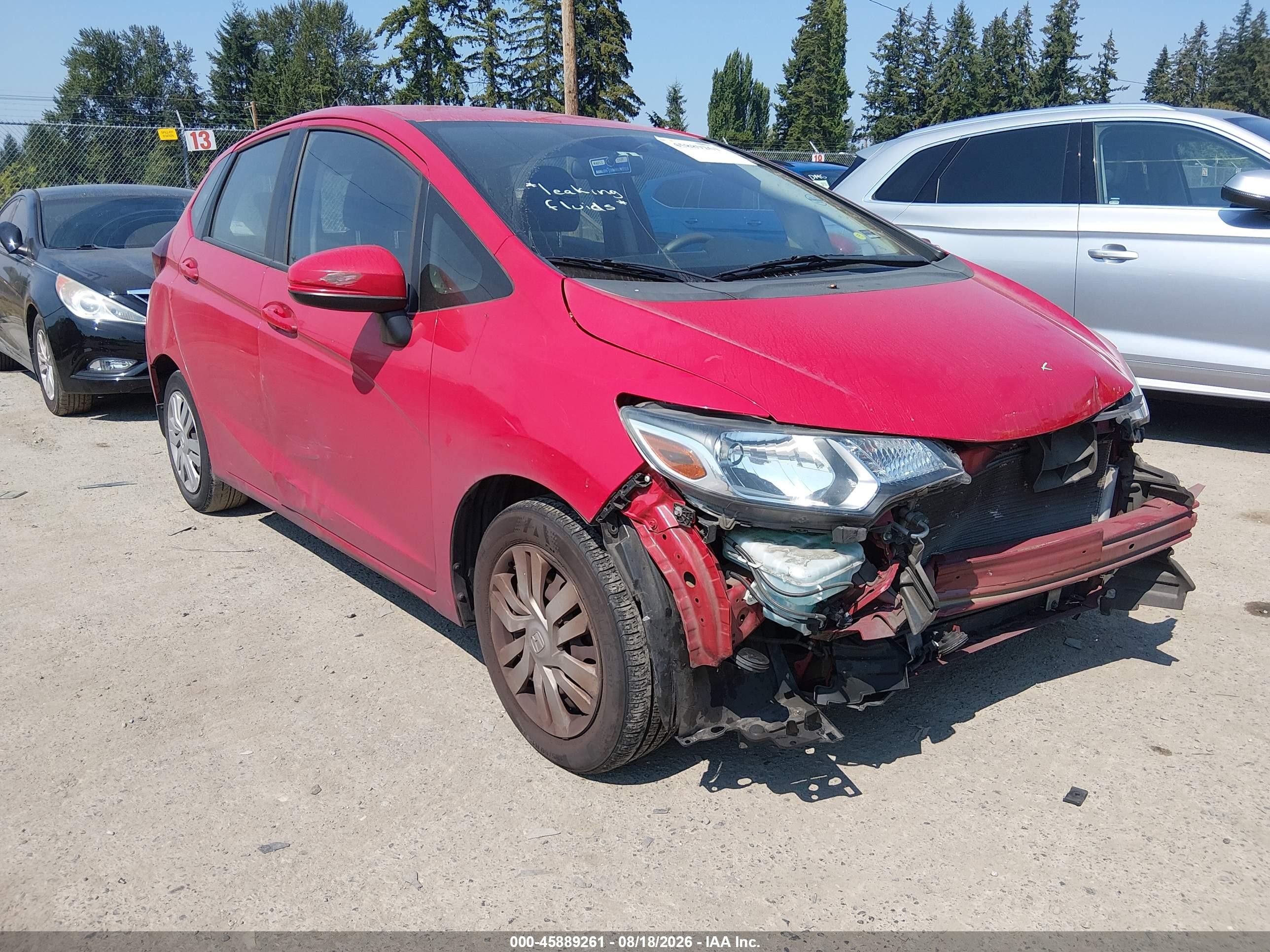 2015 Honda Fit Lx Red vin: 3HGGK5H54FM744598