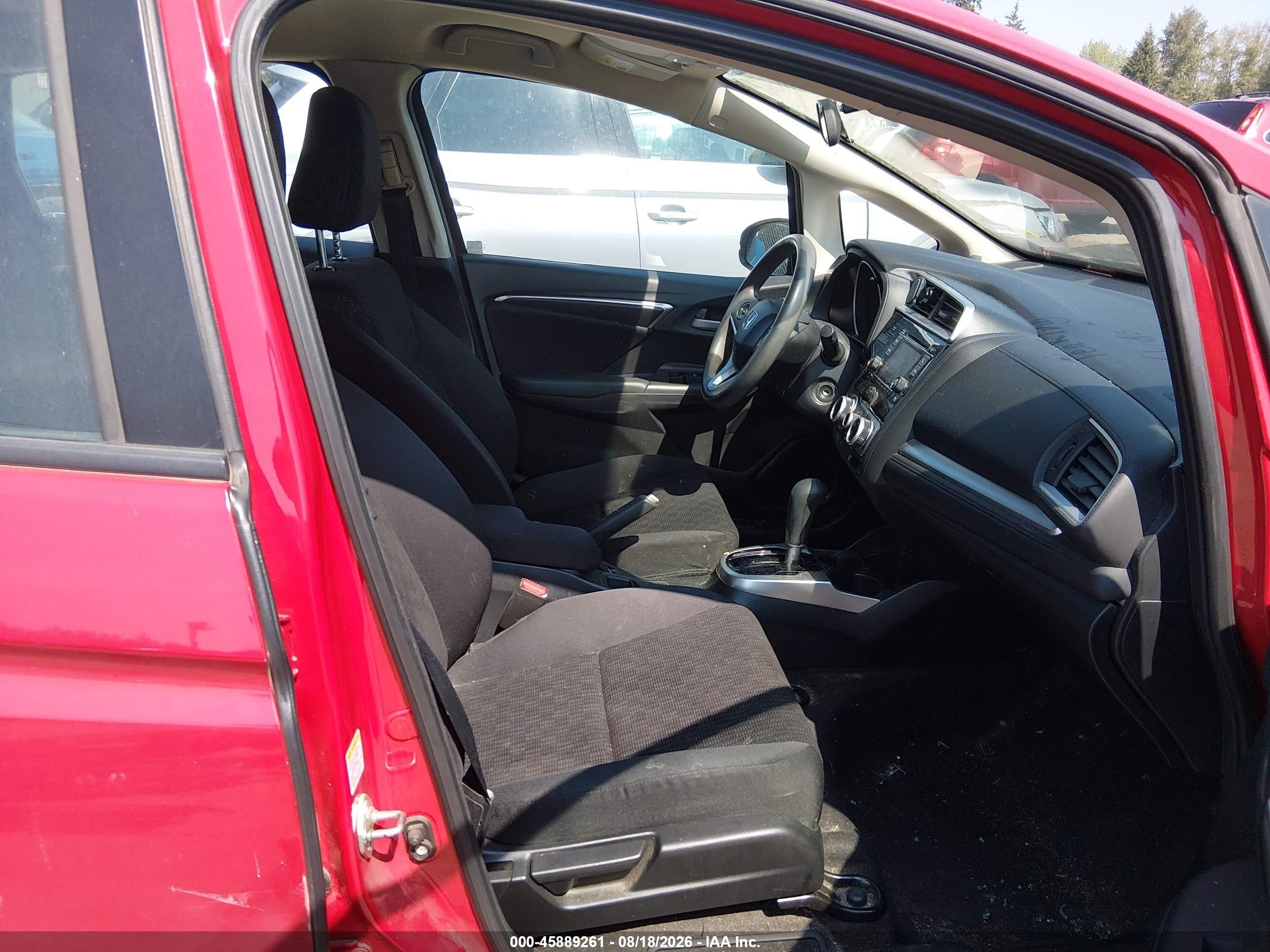 2015 Honda Fit Lx Red vin: 3HGGK5H54FM744598