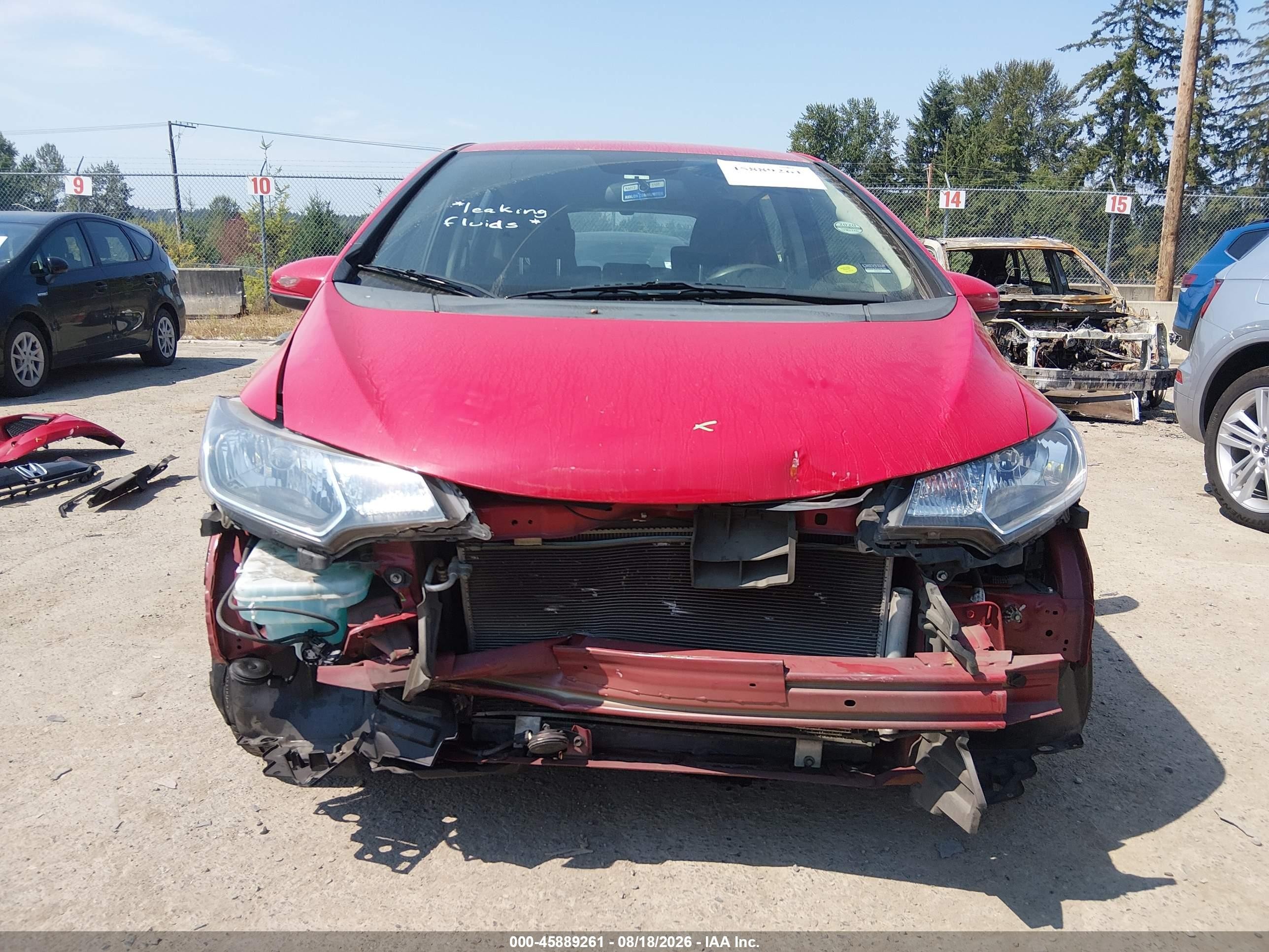 2015 Honda Fit Lx Red vin: 3HGGK5H54FM744598