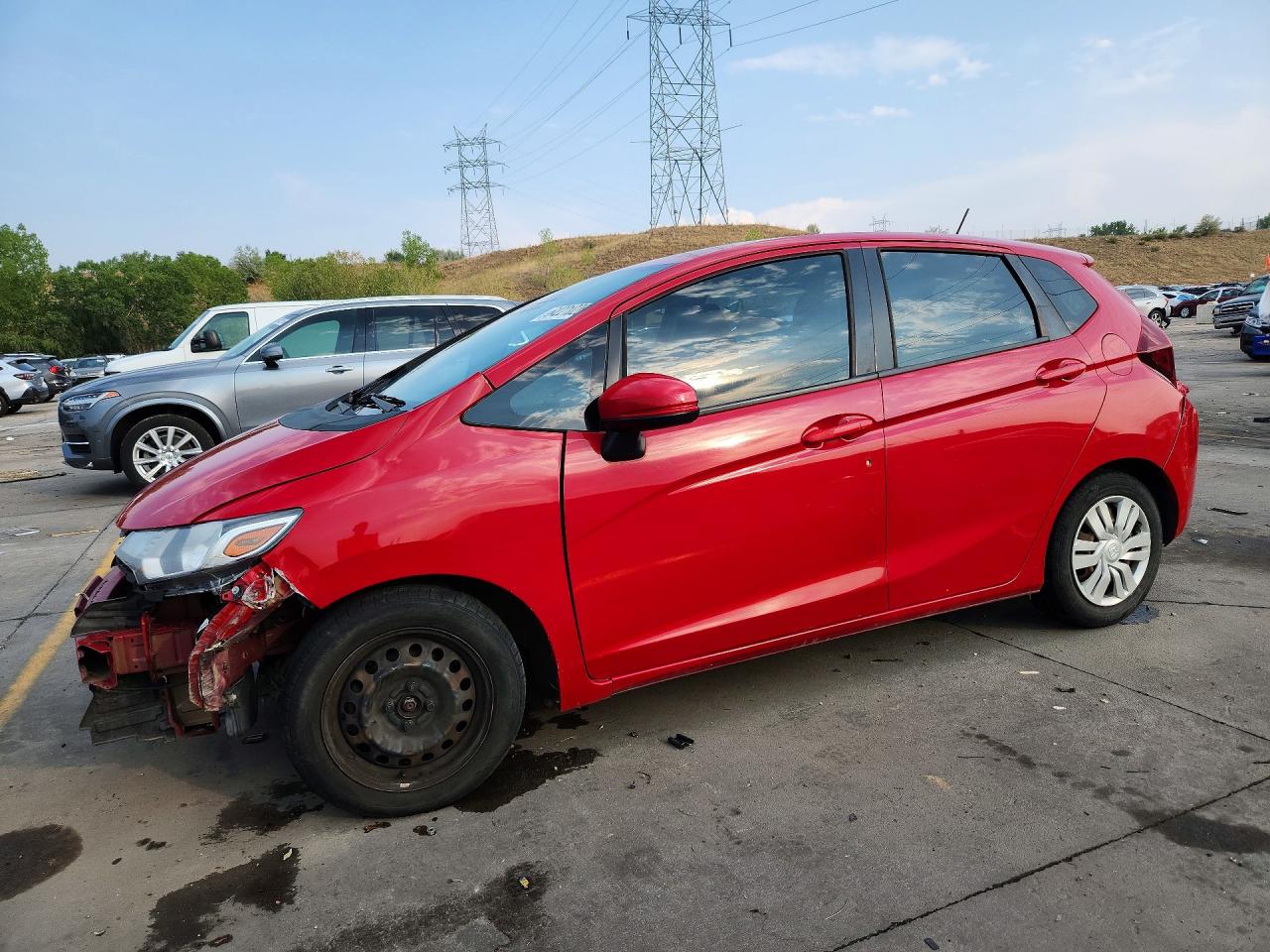 2015 Honda Fit Lx Red vin: 3HGGK5H54FM744620