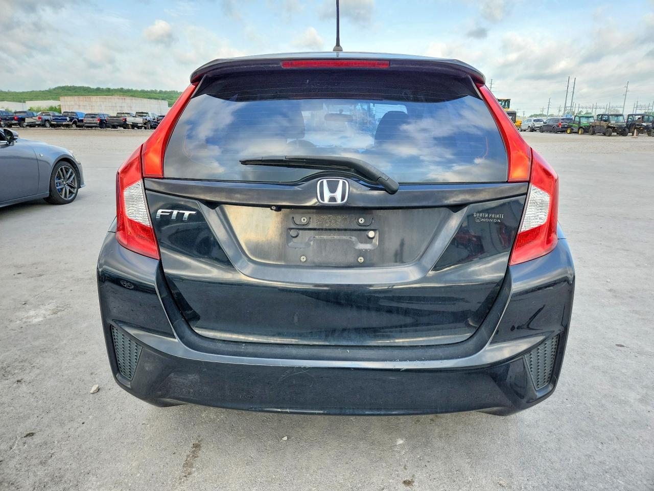 2015 Honda Fit Lx Black vin: 3HGGK5H54FM778217
