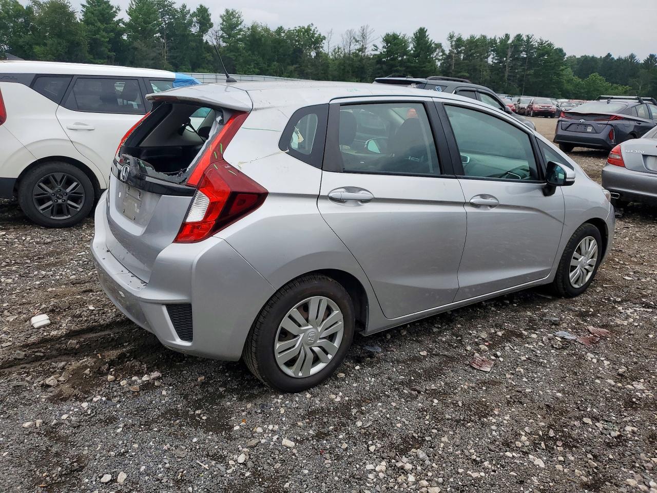 2015 Honda Fit Lx Silver vin: 3HGGK5H54FM784325