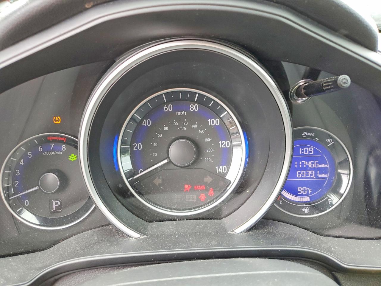2015 Honda Fit Lx Silver vin: 3HGGK5H54FM784325