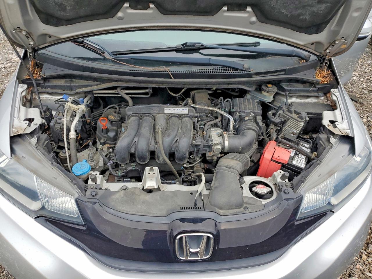 2015 Honda Fit Lx Silver vin: 3HGGK5H54FM784325