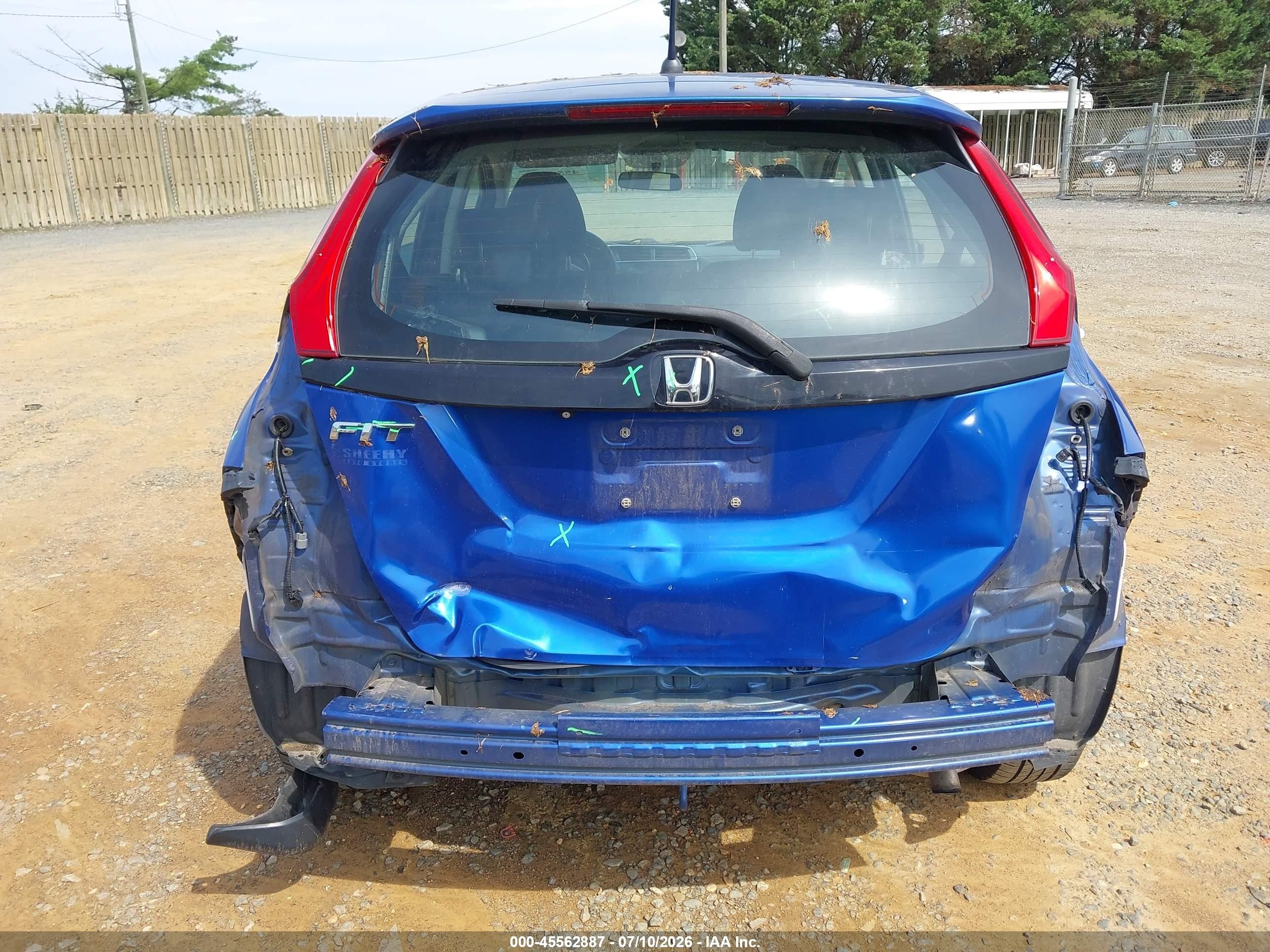 2015 Honda Fit Lx Синий vin: 3HGGK5H55FM735389