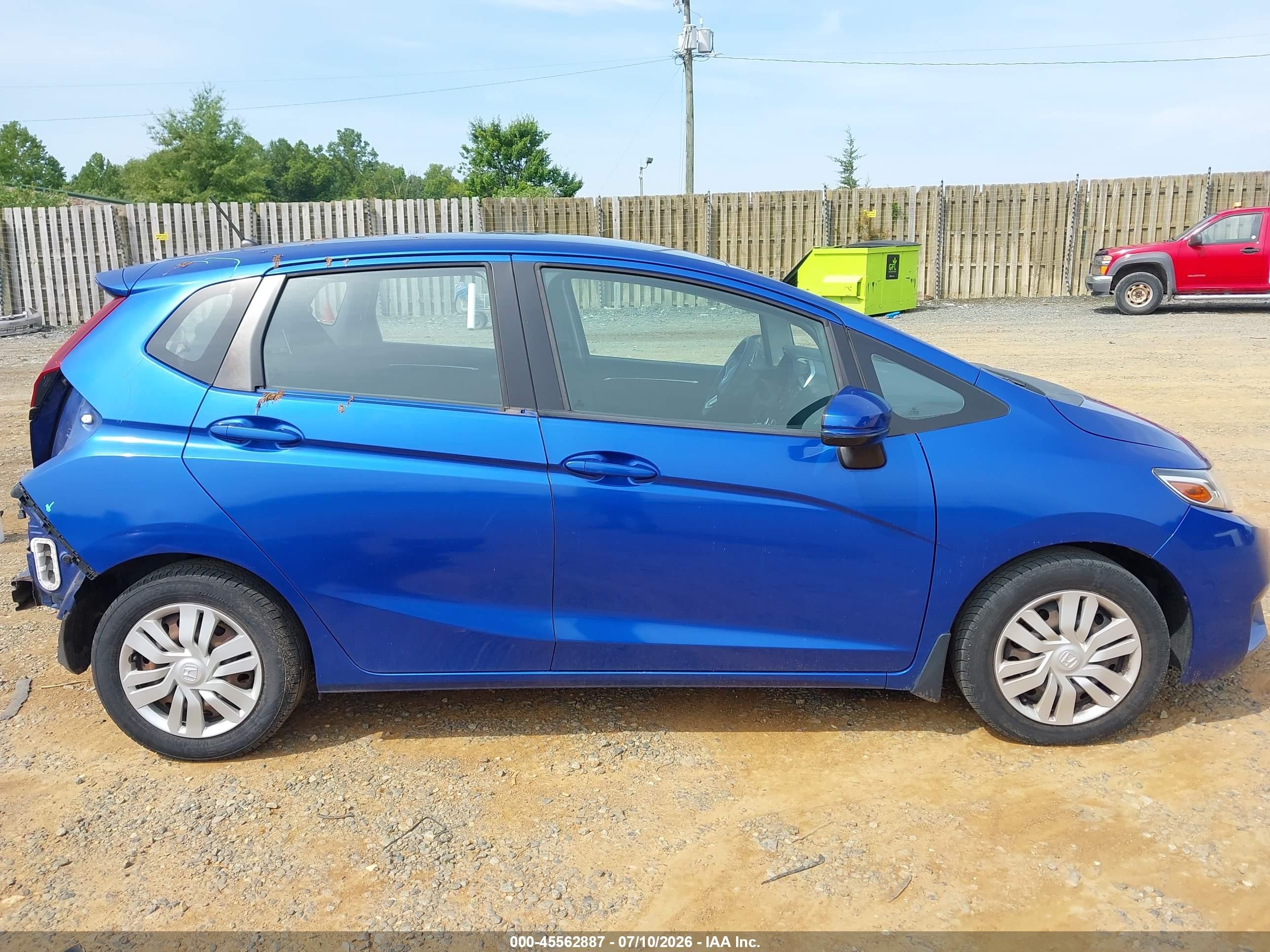 2015 Honda Fit Lx Синий vin: 3HGGK5H55FM735389