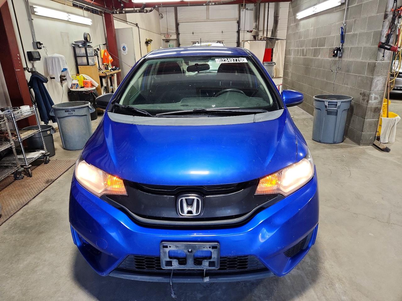 2015 Honda Fit Lx Blue vin: 3HGGK5H55FM786696